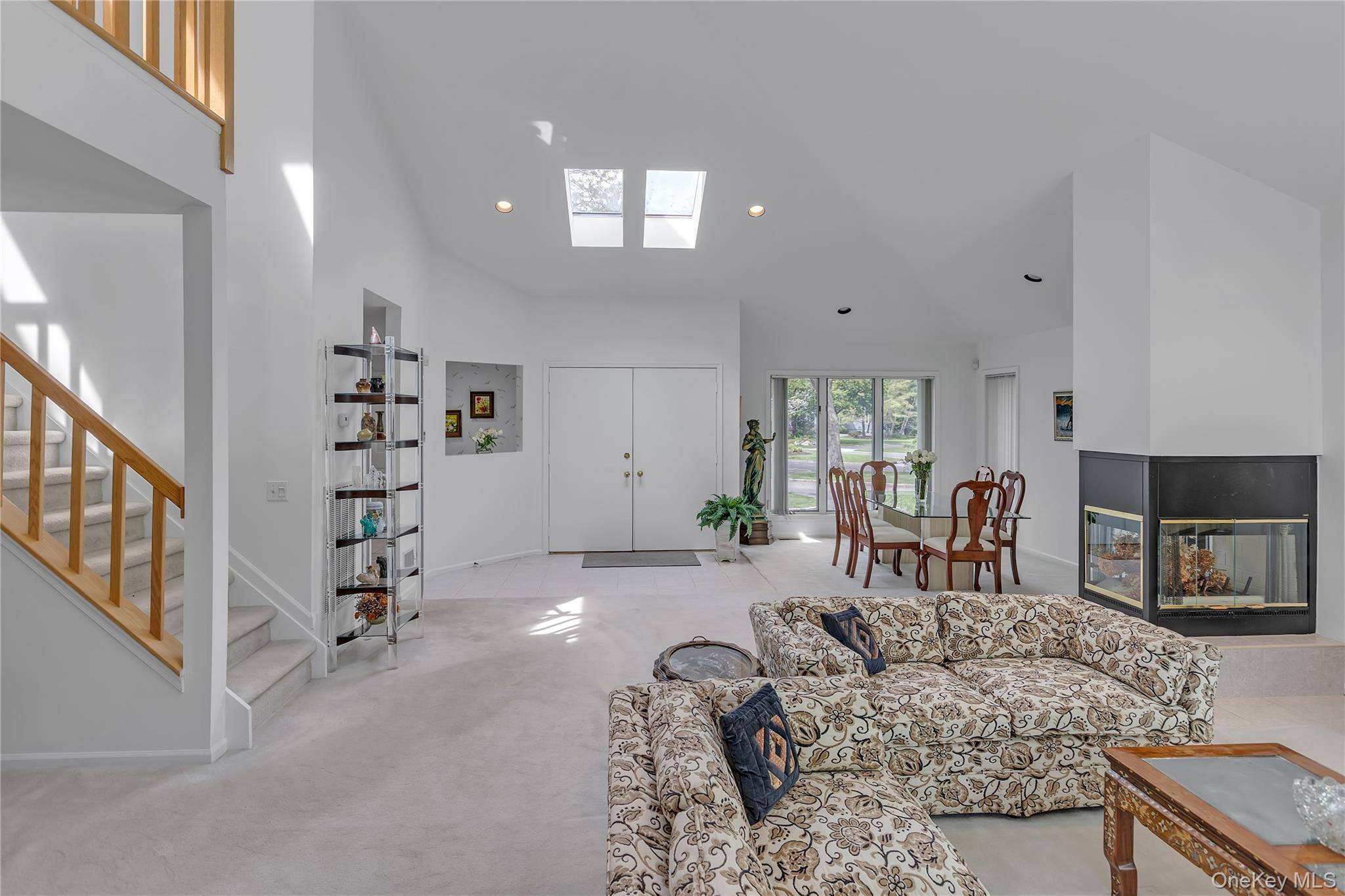 3 Bedroom Home for Sale in Northport - New York - USA - 3