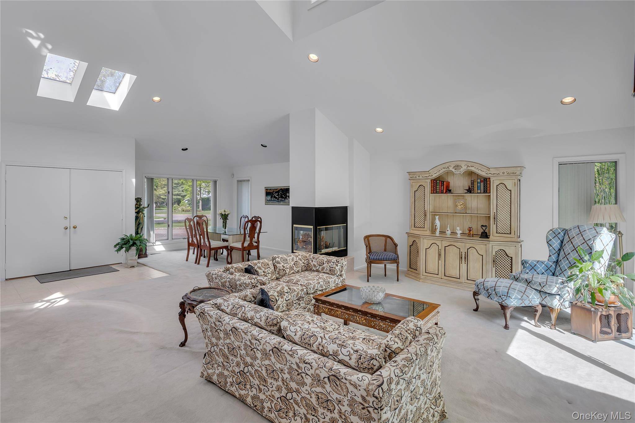 3 Bedroom Home for Sale in Northport - New York - USA - 4