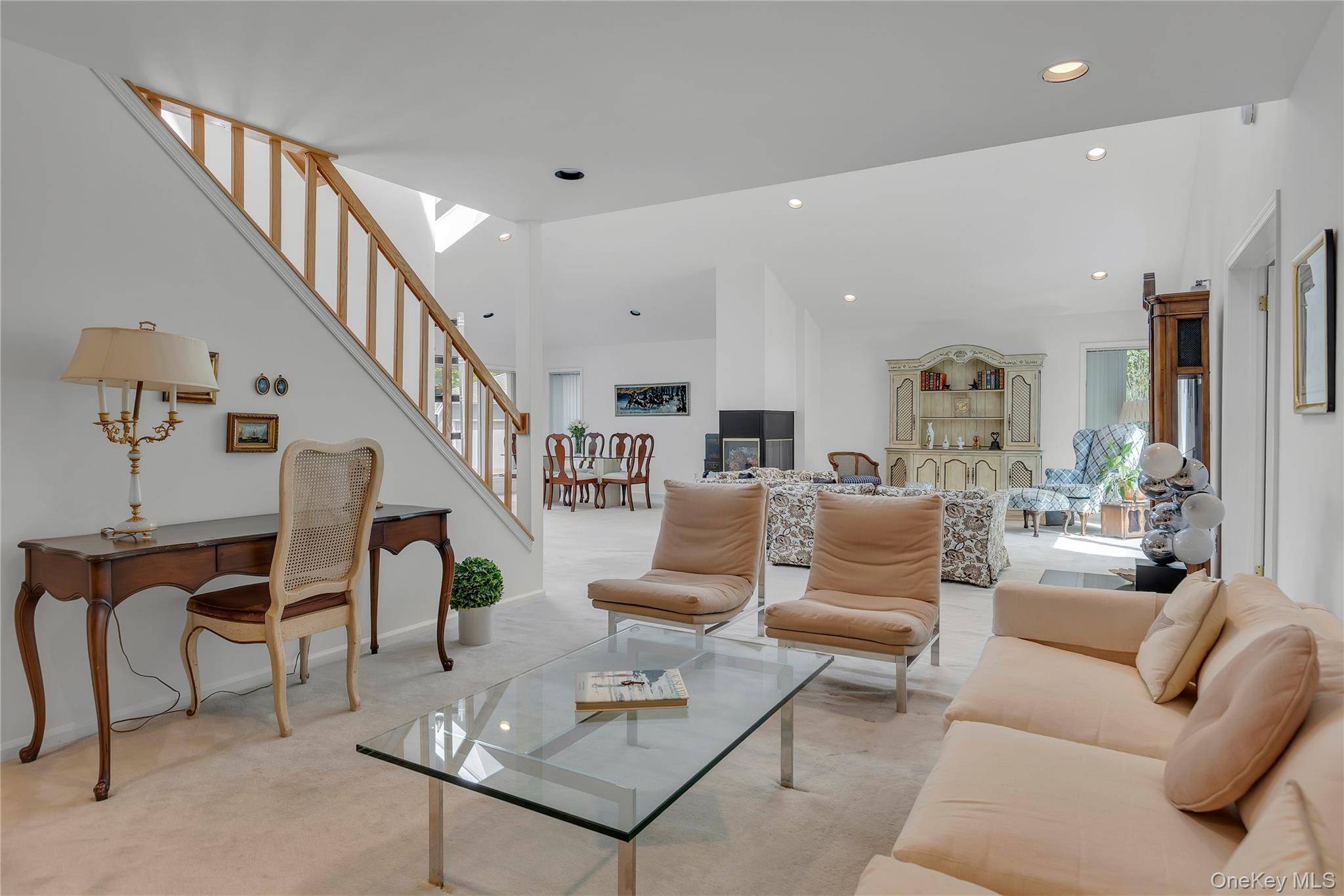 3 Bedroom Home for Sale in Northport - New York - USA - 8
