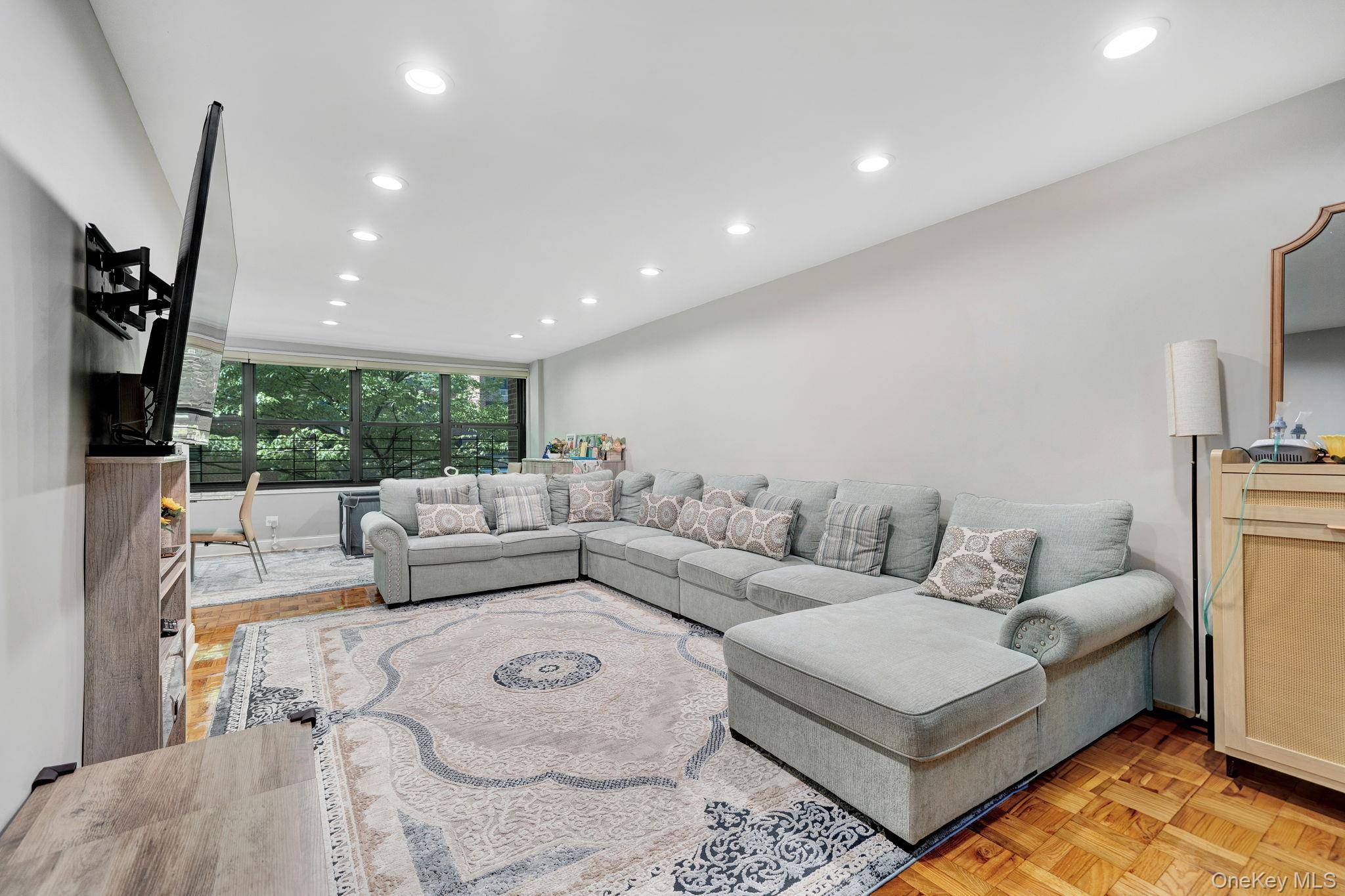 Apartamento com 3 Quartos à Venda em Oakland Gardens - Nova Iorque - EUA - 5