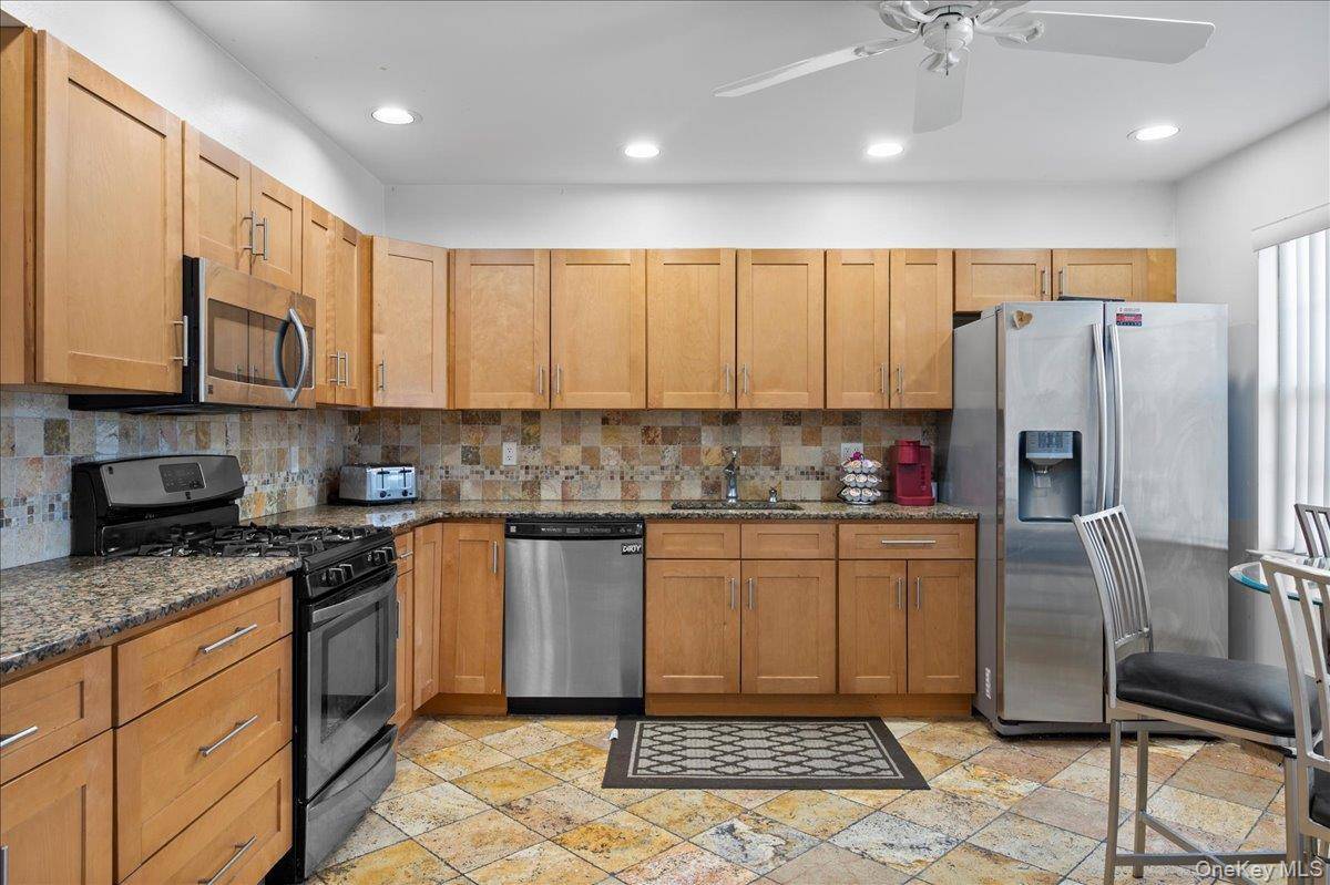 Apartamento com 3 Quartos à Venda em Suffern - Nova Iorque - EUA - 5