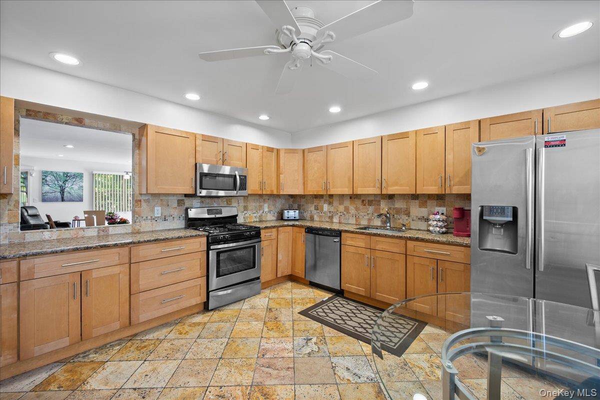 Apartamento com 3 Quartos à Venda em Suffern - Nova Iorque - EUA - 6