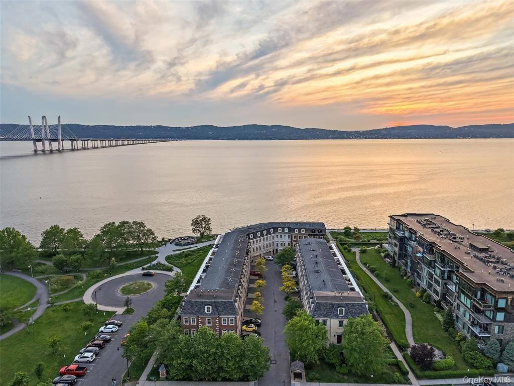 Apartamento com 3 Quartos à Venda em Tarrytown - Nova Iorque - EUA - 1