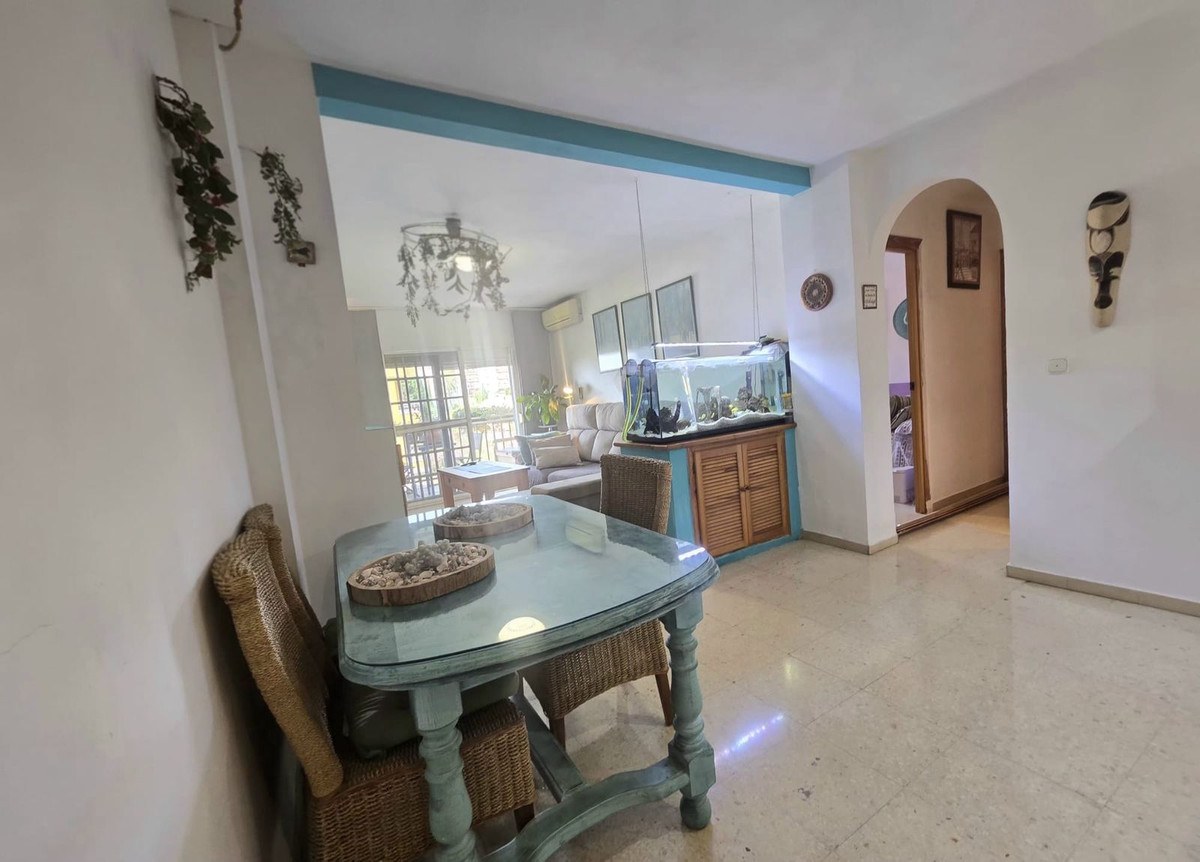 Apartamento de 3 Dormitorios en Venta en Torremolinos, Costa del Sol - 3