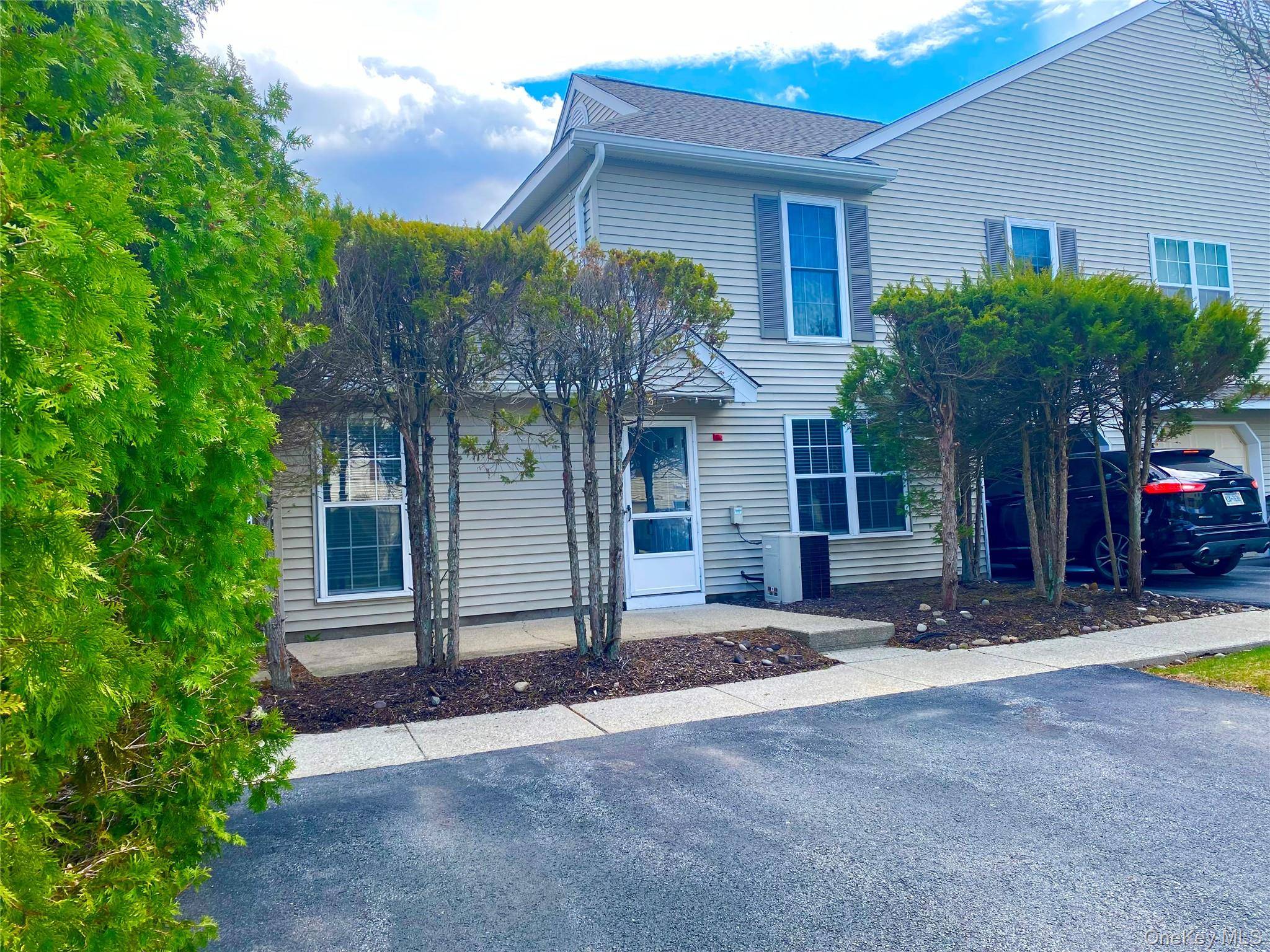 Apartamento de 3 Dormitorios en Venta en Warwick - Nueva York - EE. UU. - 1