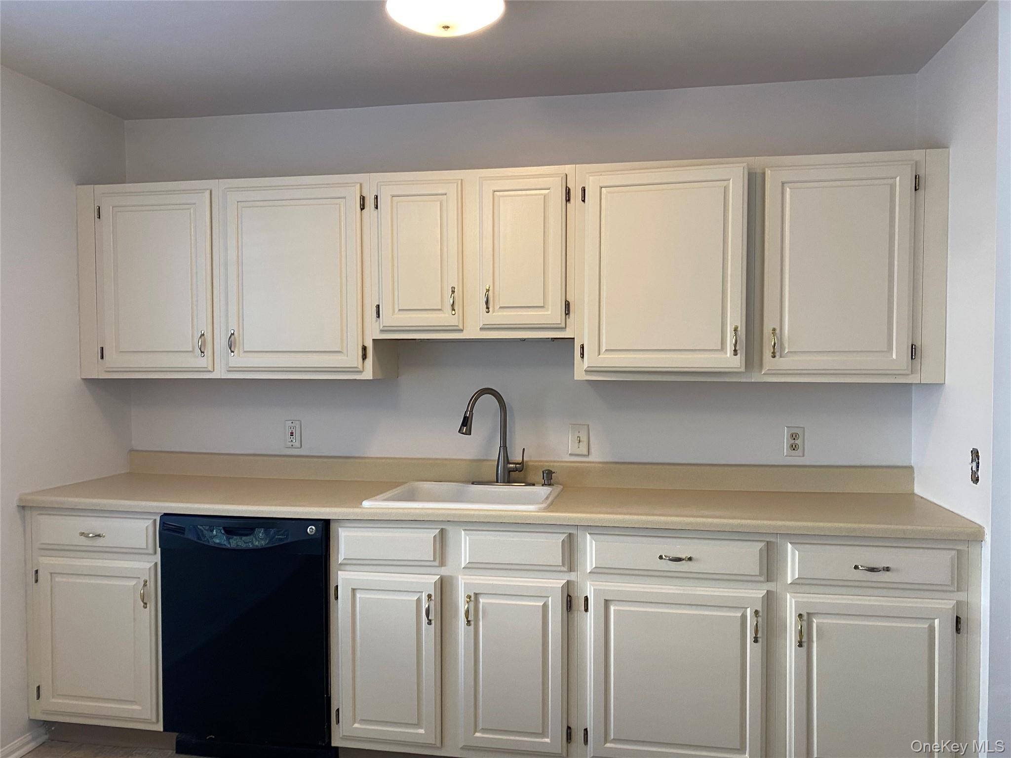 Apartamento de 3 Dormitorios en Venta en Warwick - Nueva York - EE. UU. - 4