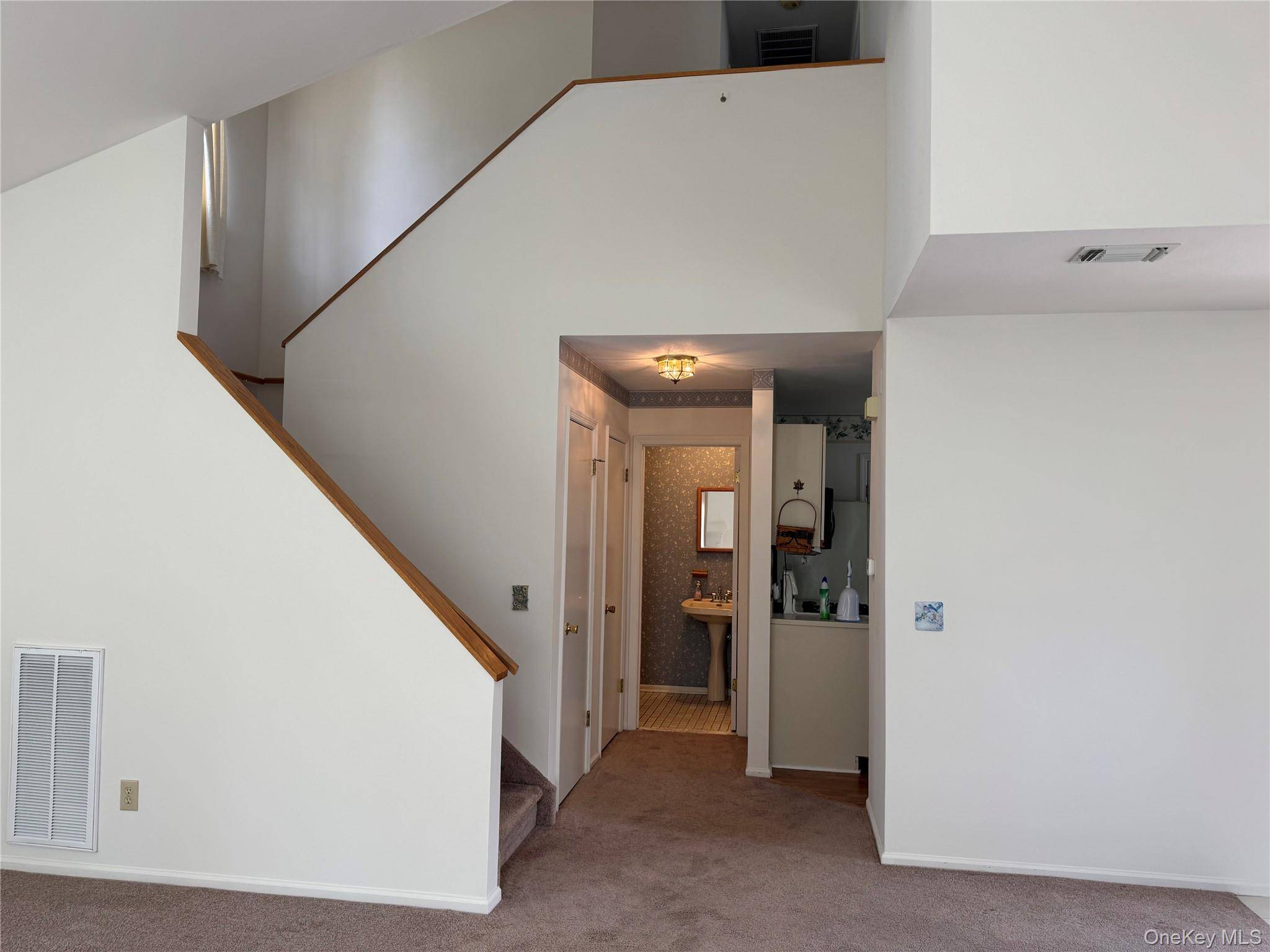Apartamento de 3 Dormitorios en Venta en Warwick - Nueva York - EE. UU. - 7