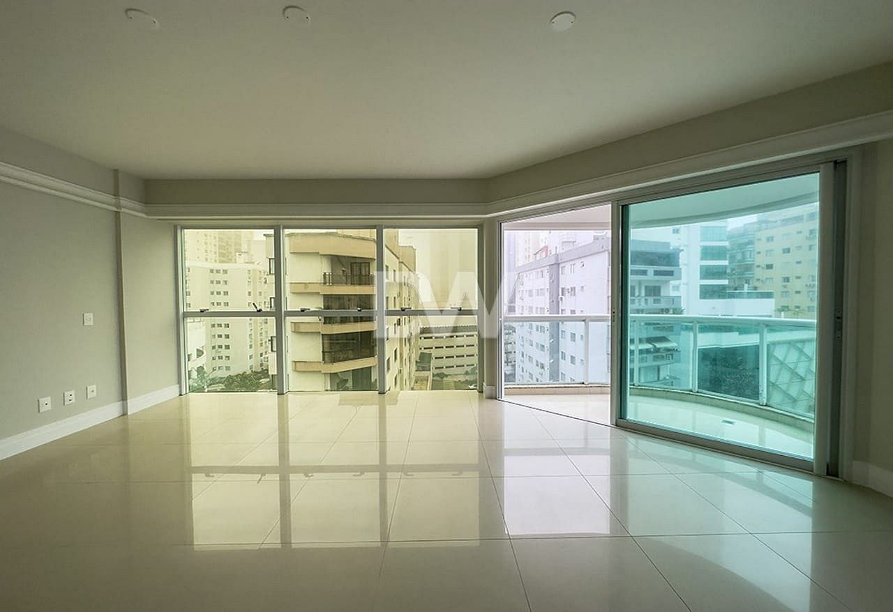Appartement 3 Suites à Vendre à Balneário Camboriú - Santa Catarina - Brésil - 4