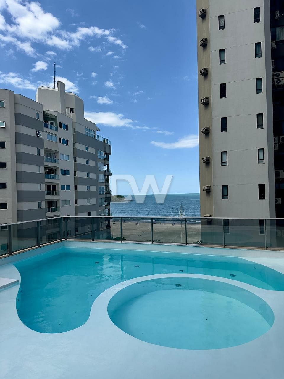 Appartement 3 Suites à Vendre à Balneário Camboriú - Santa Catarina - Brésil - 3