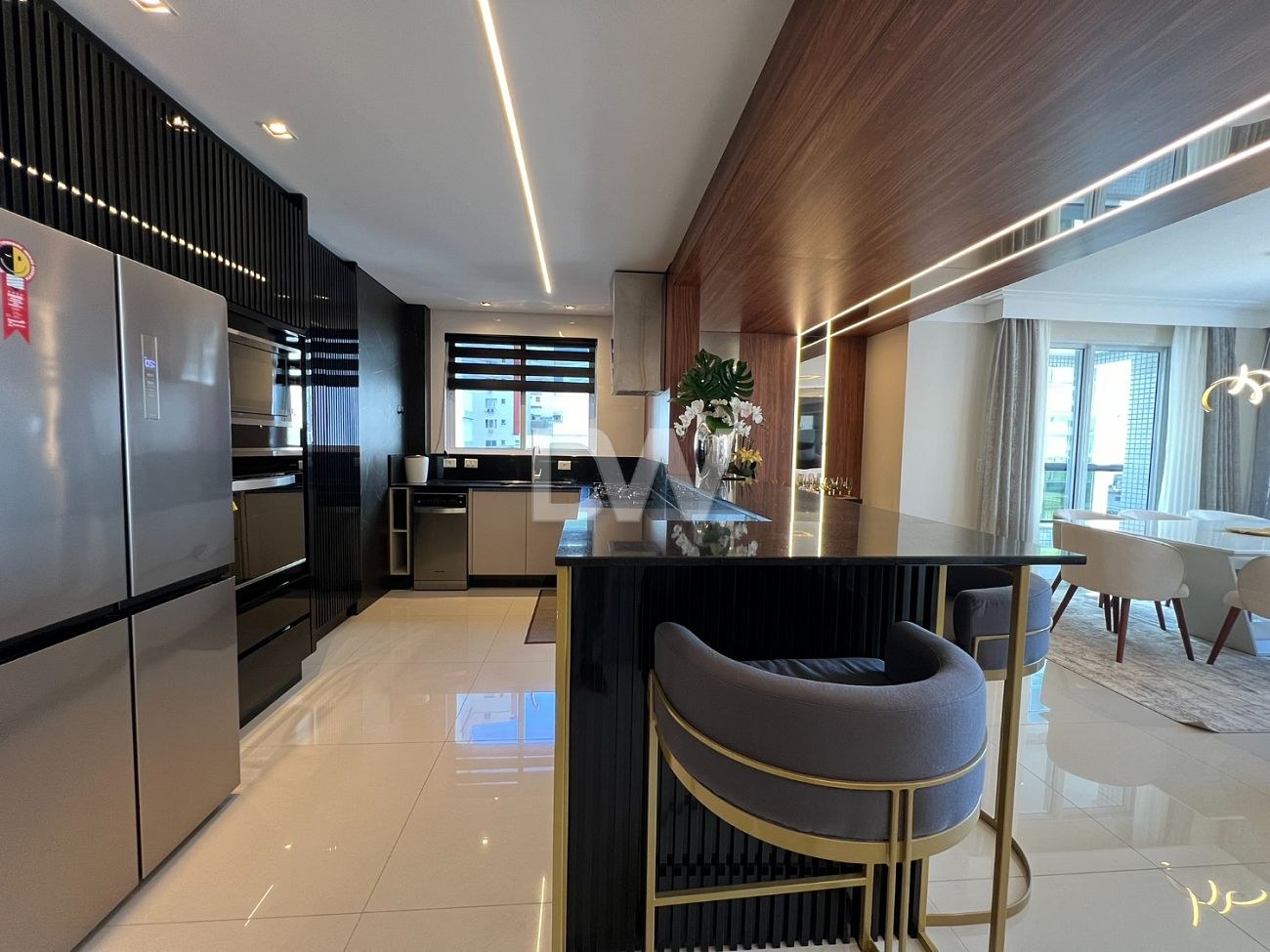 Appartement 3 Suites à Vendre à Balneário Camboriú - Santa Catarina - Brésil - 4