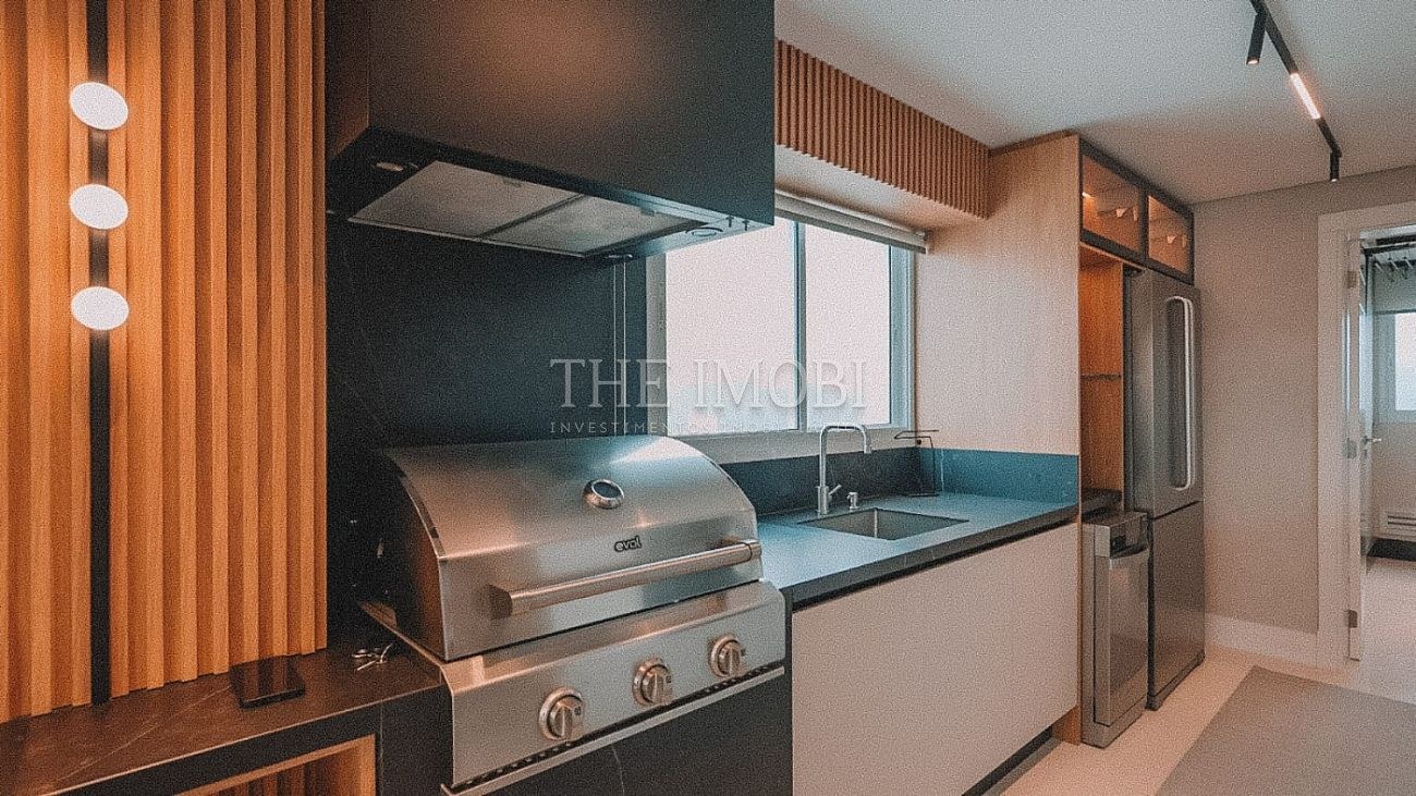 Apartamento com 3 Suítes à Venda em Balneário Camboriú - Santa Catarina - Brasil - 5
