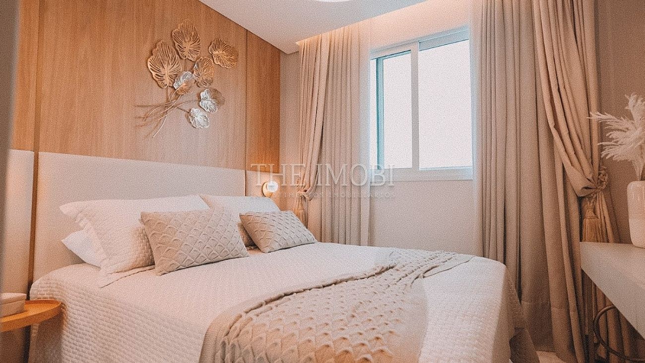 Apartamento com 3 Suítes à Venda em Balneário Camboriú - Santa Catarina - Brasil - 7