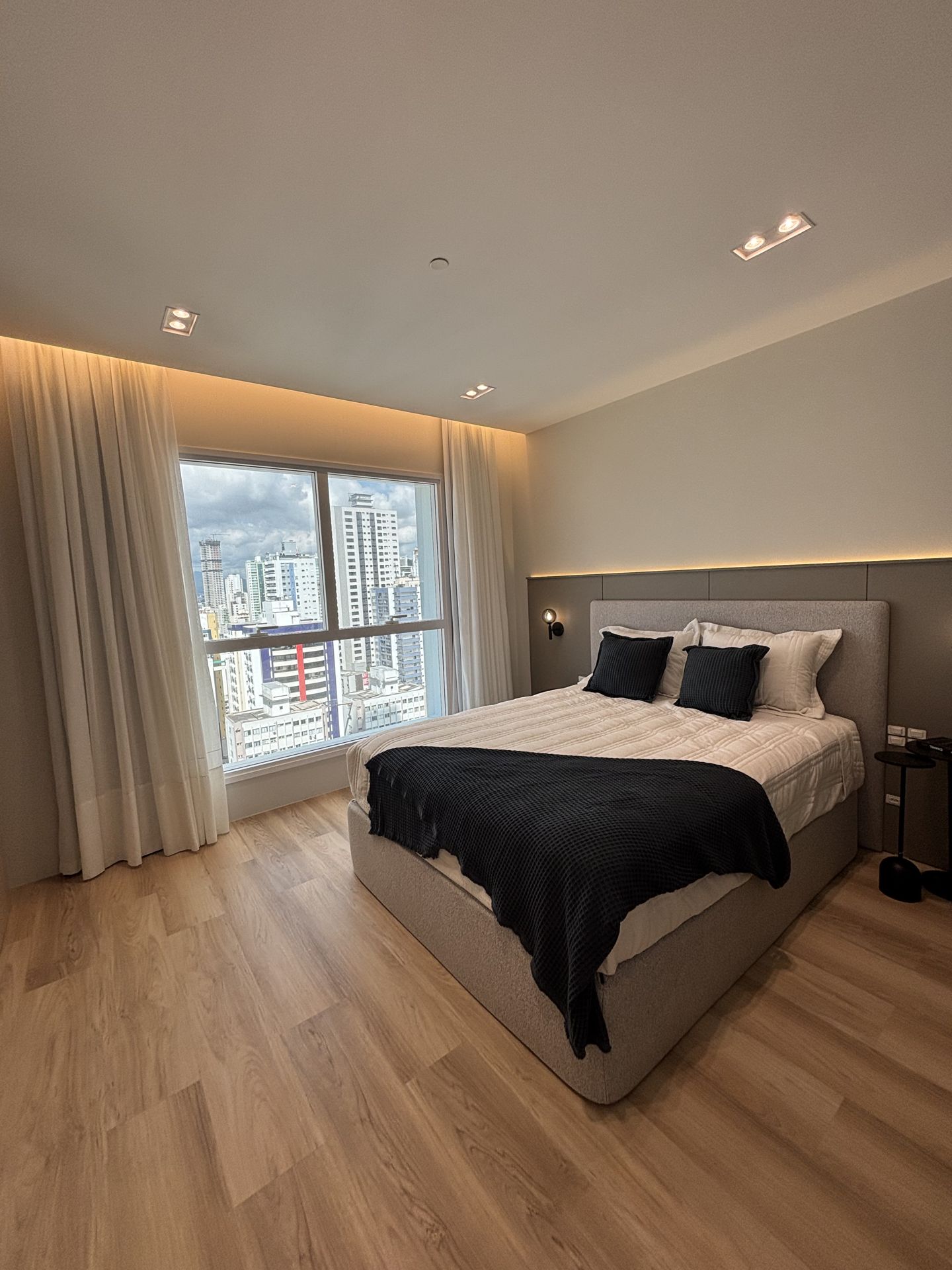 Apartamento com 4 Quartos à Venda em Balneário Camboriú - Santa Catarina - Brasil - 8