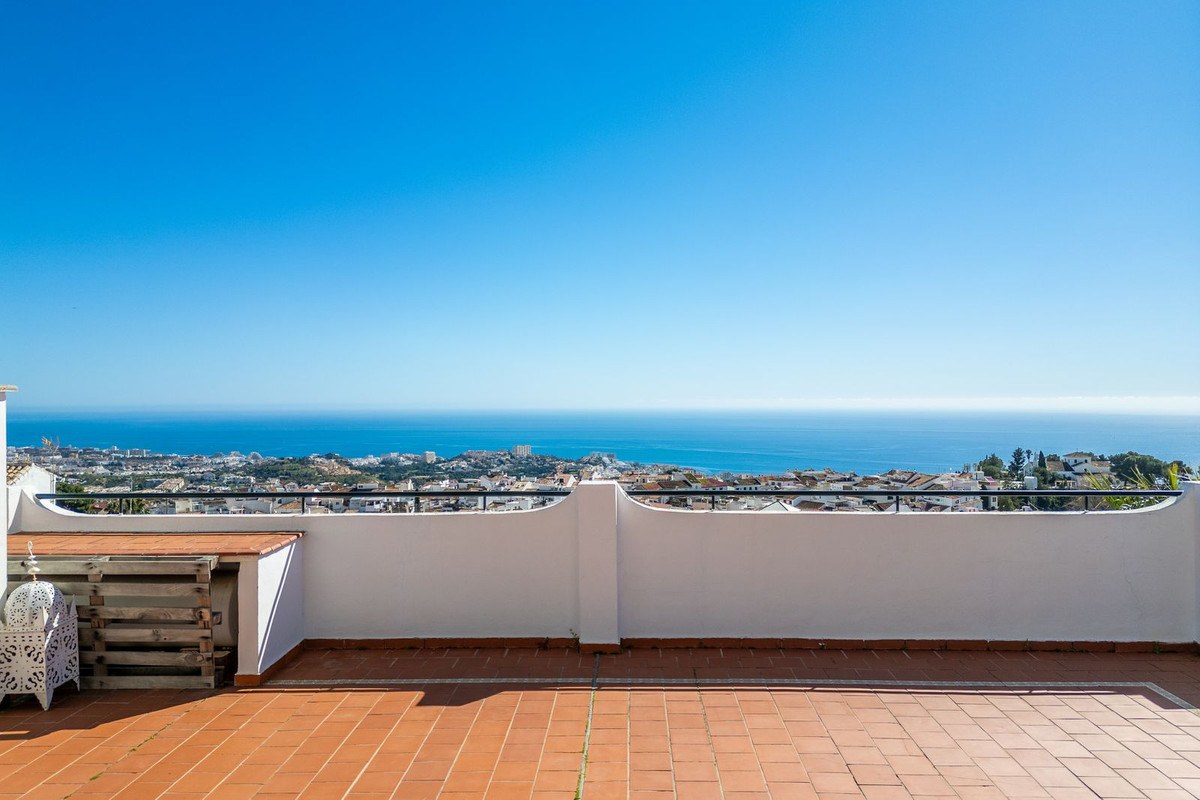 Apartamento com 4 Quartos à Venda em Benalmádena - Costa del Sol - 3