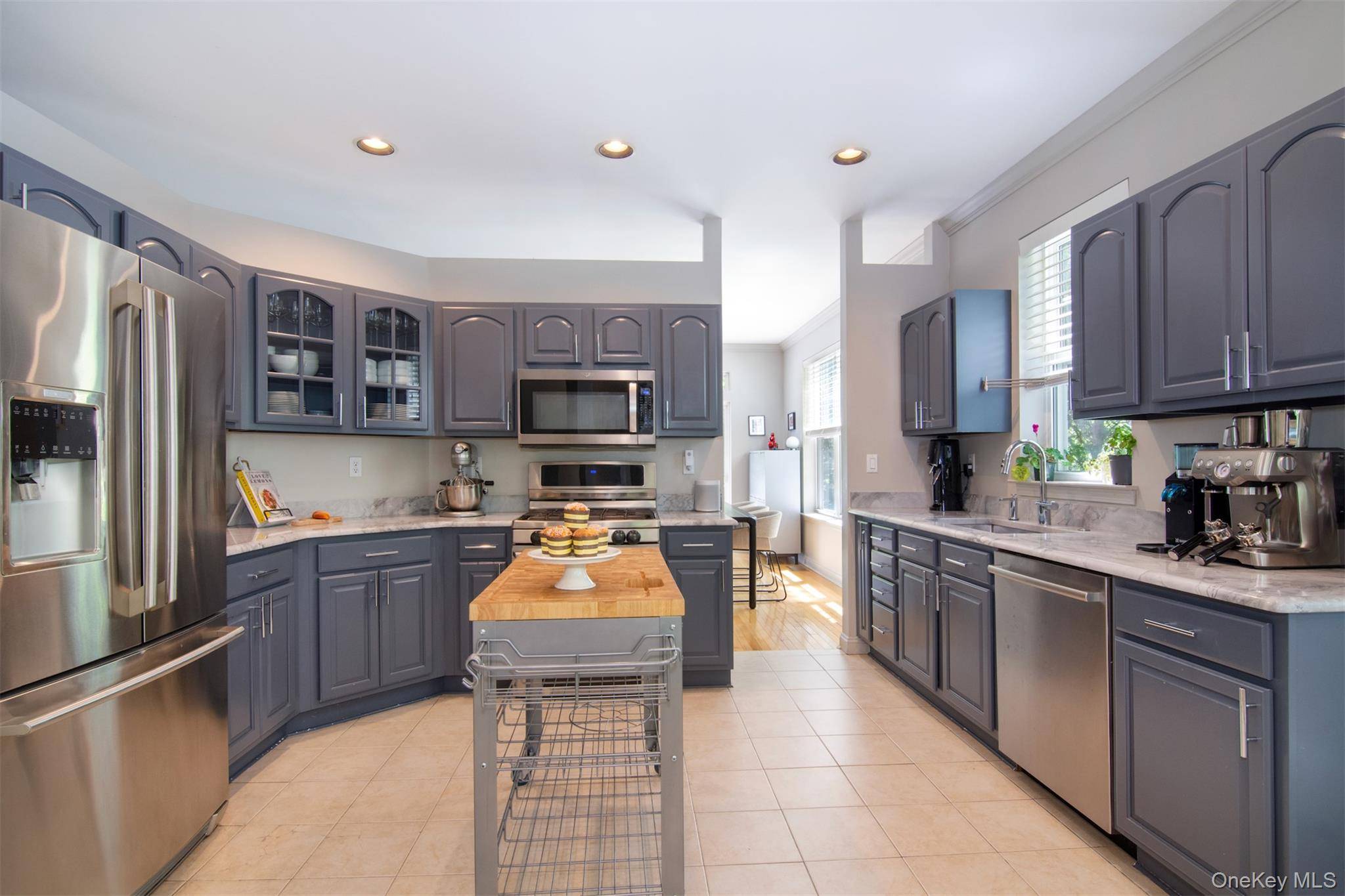 4 Bedroom Home for Sale in Briarcliff Manor - New York - USA - 6