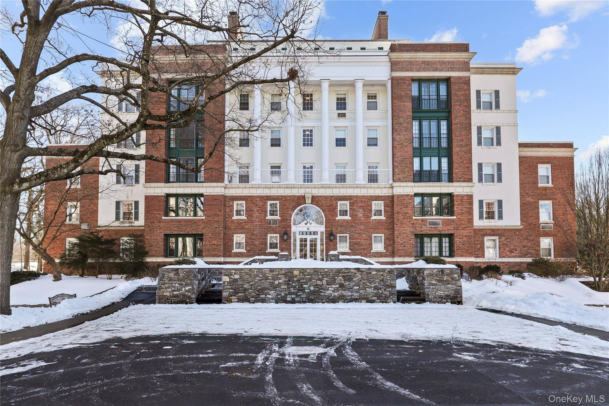 Apartamento com 4 Quartos à Venda em Bronxville - Nova Iorque - EUA - 1