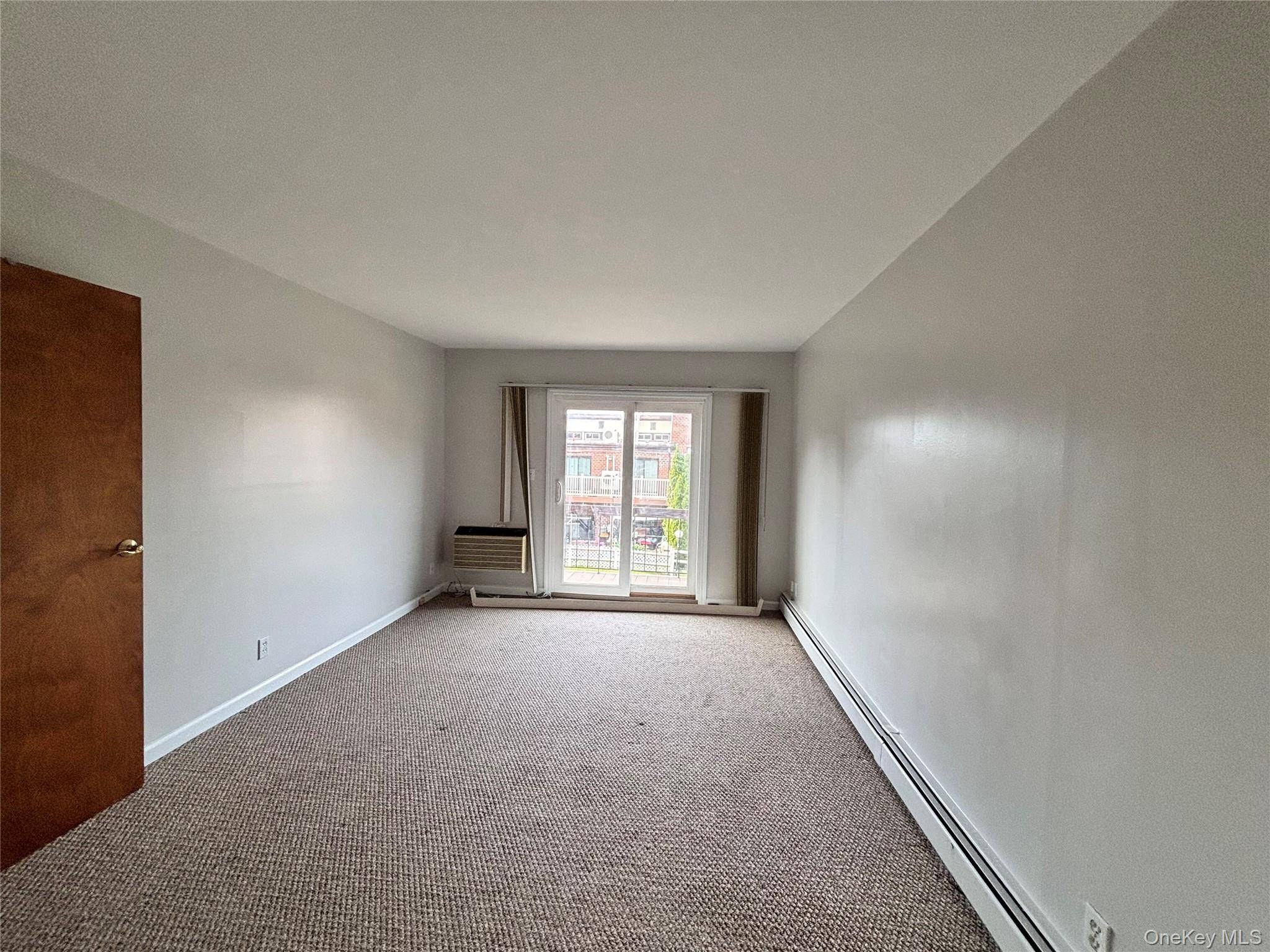 Apartamento com 4 Quartos à Venda em College Point - Nova Iorque - EUA - 8