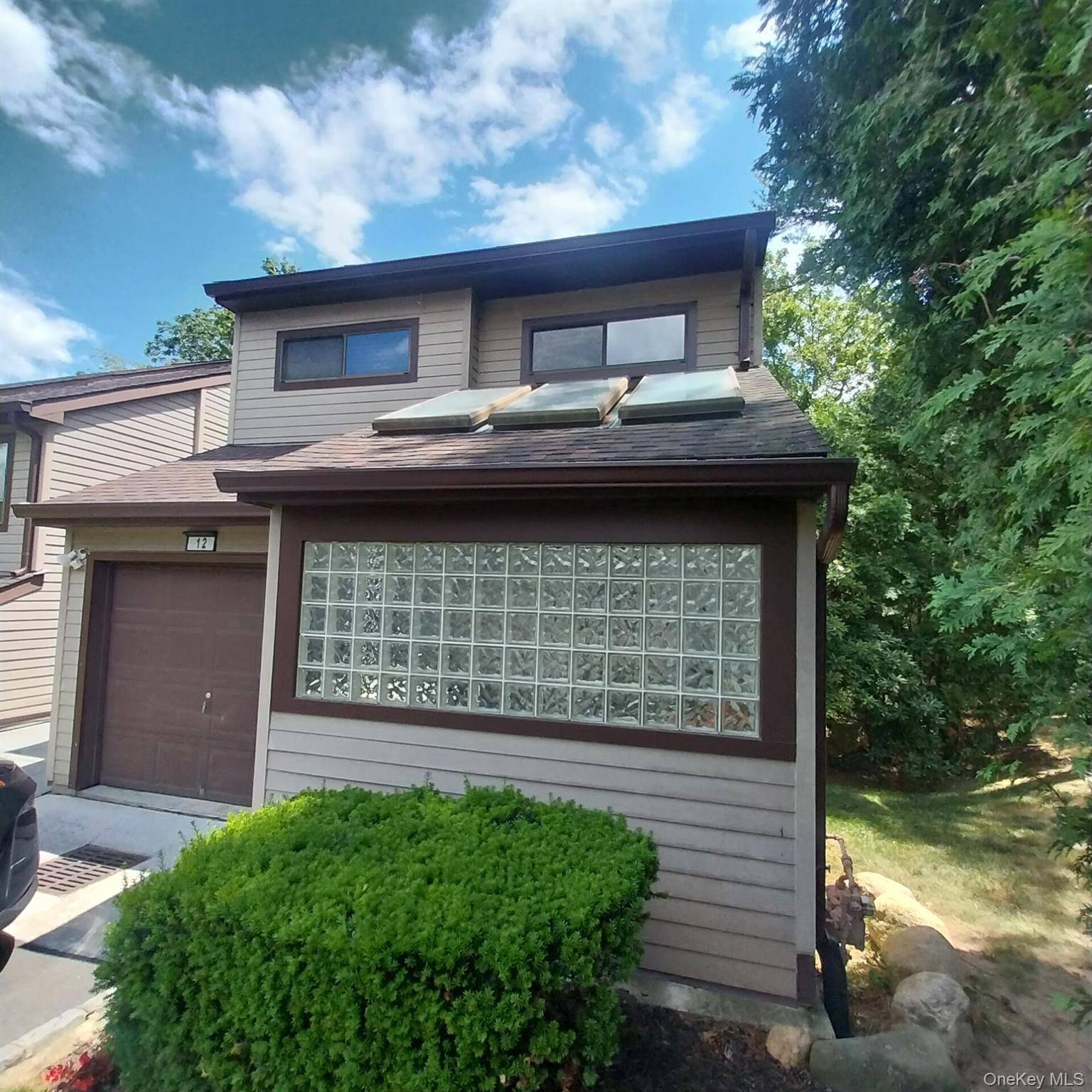 Appartement de 4 Chambres à Vendre à Glen Head, New York, États-Unis - 3