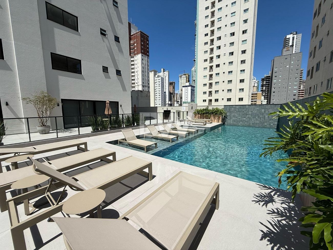 Appartement 4 Suites à Vendre à Balneário Camboriú - Santa Catarina - Brésil - 6
