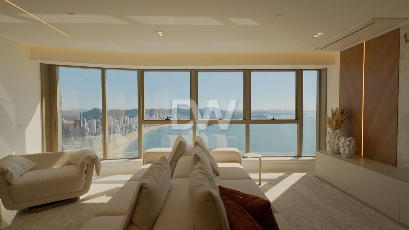 Appartement 4 Suites à Vendre à Balneário Camboriú - Santa Catarina - Brésil - 2