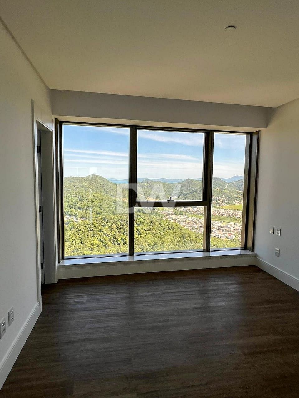 Appartement 4 Suites à Vendre à Balneário Camboriú - Santa Catarina - Brésil - 7