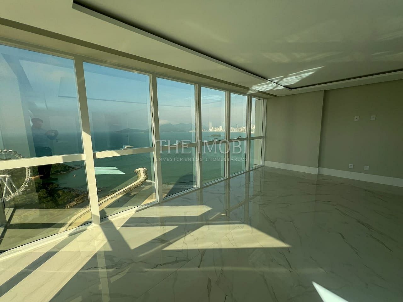Appartement 4 Suites à Vendre à Balneário Camboriú - Santa Catarina - Brésil - 5