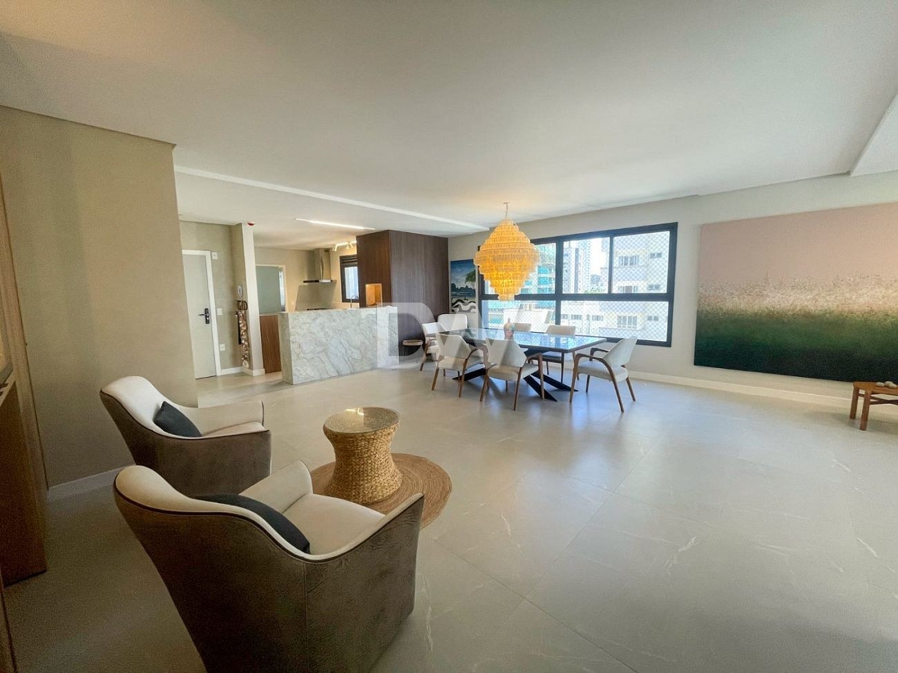 Appartement 4 Suites à Vendre à Balneário Camboriú - Santa Catarina - Brésil - 2
