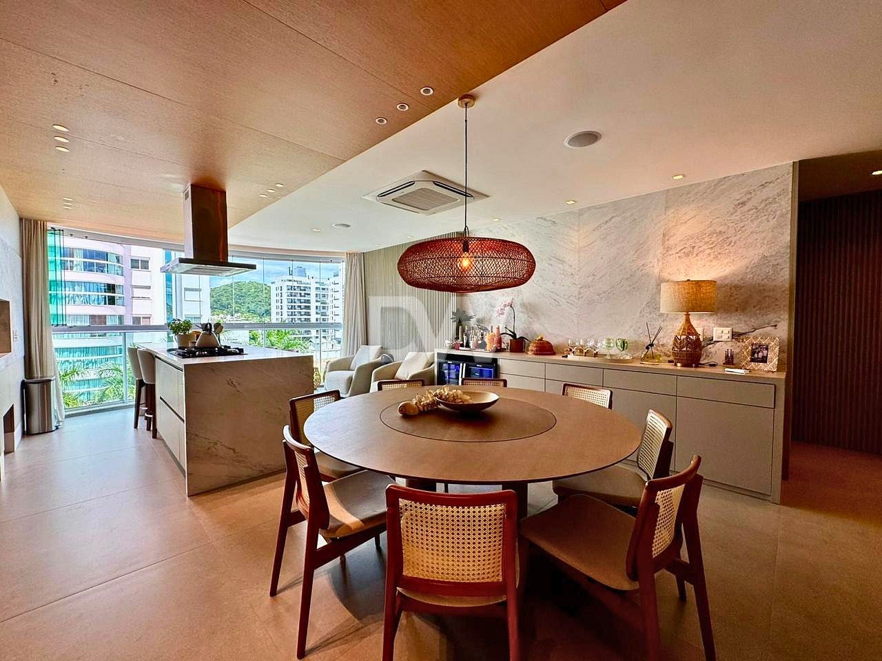Apartamento de 4 Suites en Venta en Itajaí - Santa Catarina - Brasil - 2