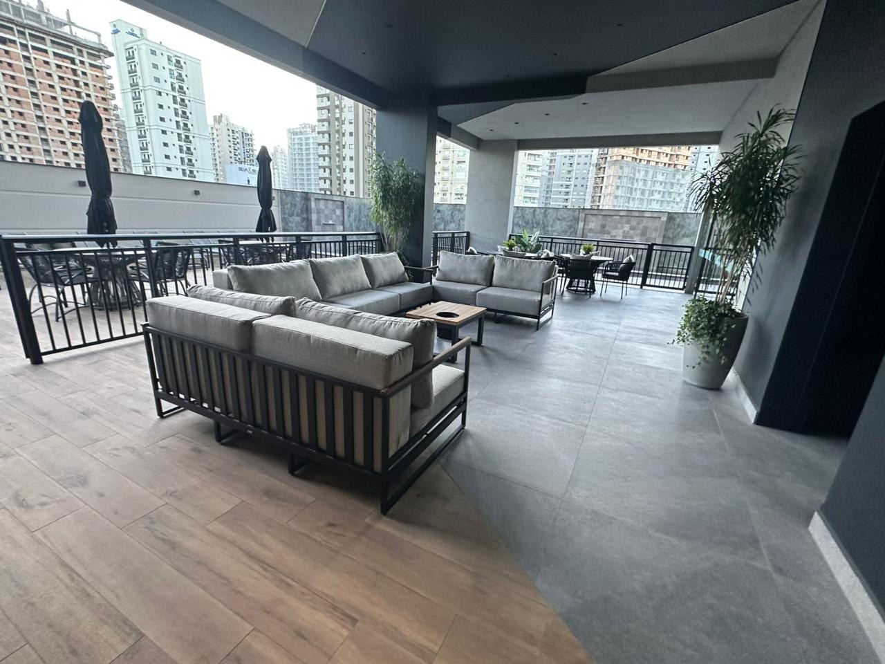 Apartamento com 4 Suítes à Venda em Itapema - Santa Catarina - Brasil - 8