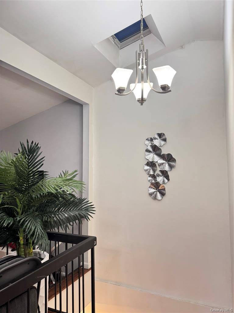 Apartamento com 5 Quartos à Venda em College Point - Nova Iorque - EUA - 2