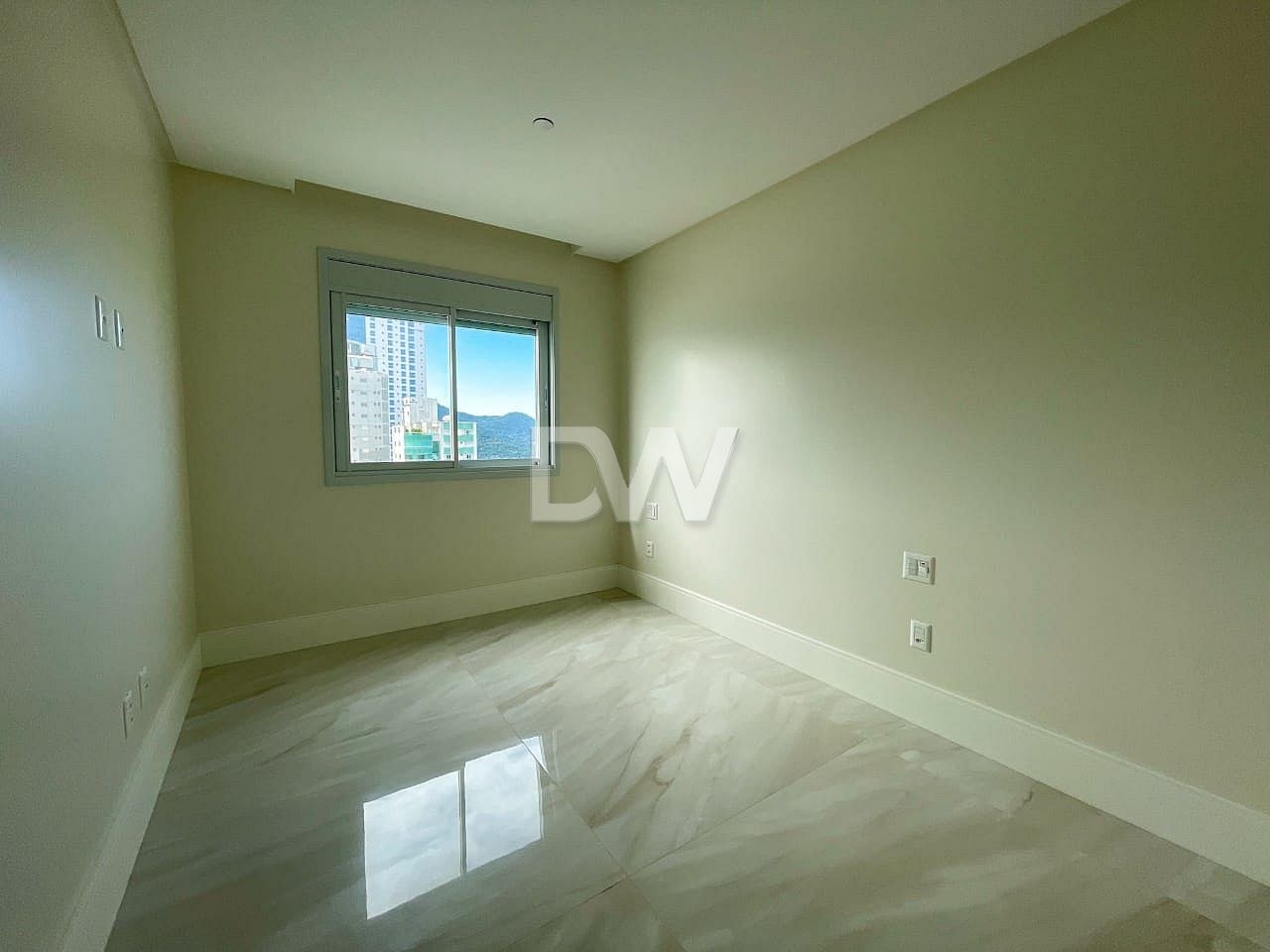 Appartement 5 Suites à Vendre à Balneário Camboriú - Santa Catarina - Brésil - 6