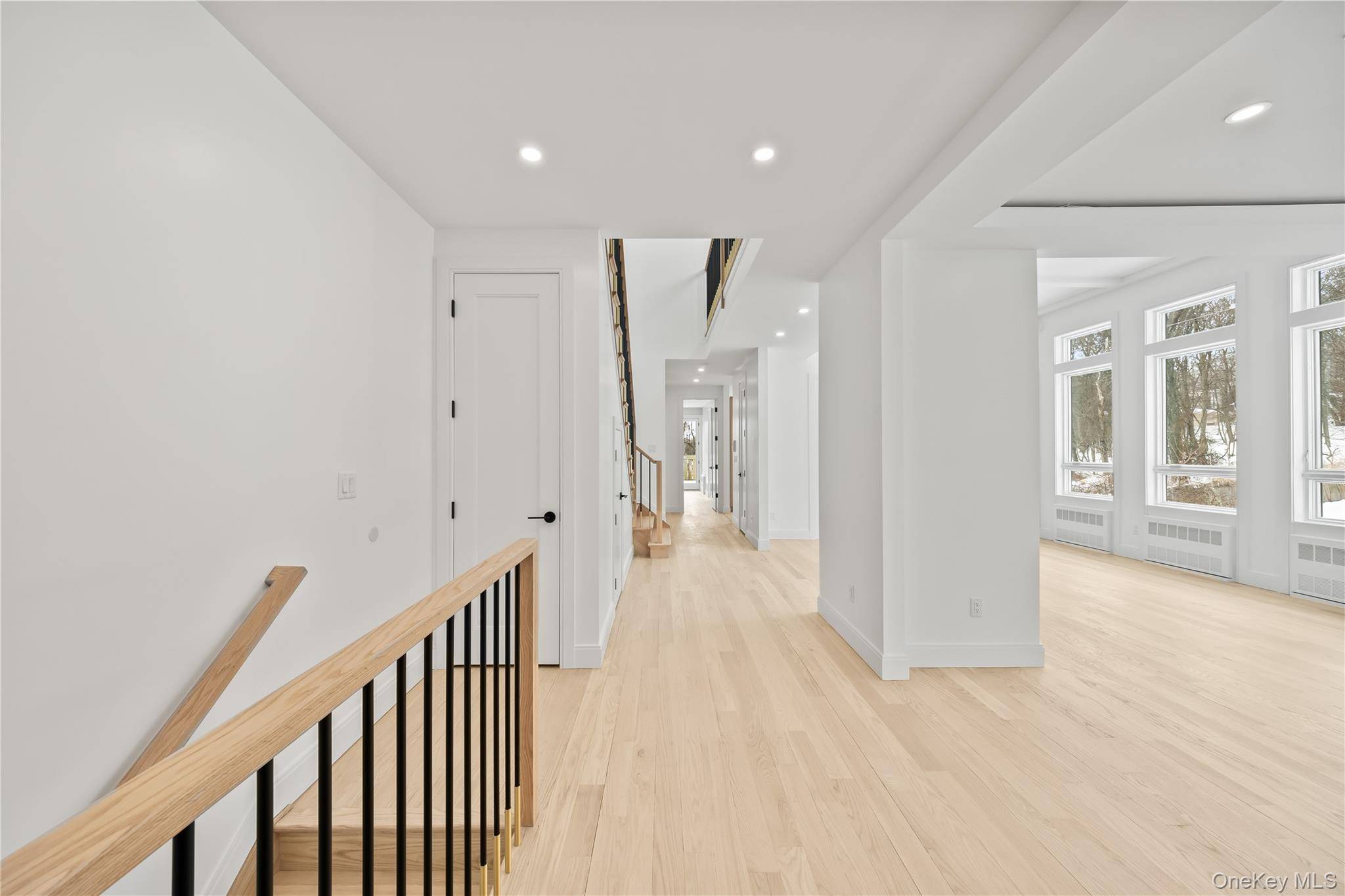Apartamento com 9 Quartos à Venda em Spring Valley - Nova Iorque - EUA - 4