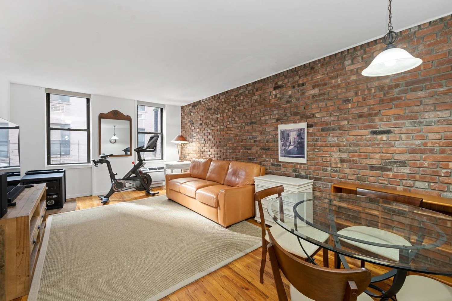 Apartamento de 1 Dormitorio en Venta en Manhattan – New York, NY - 6