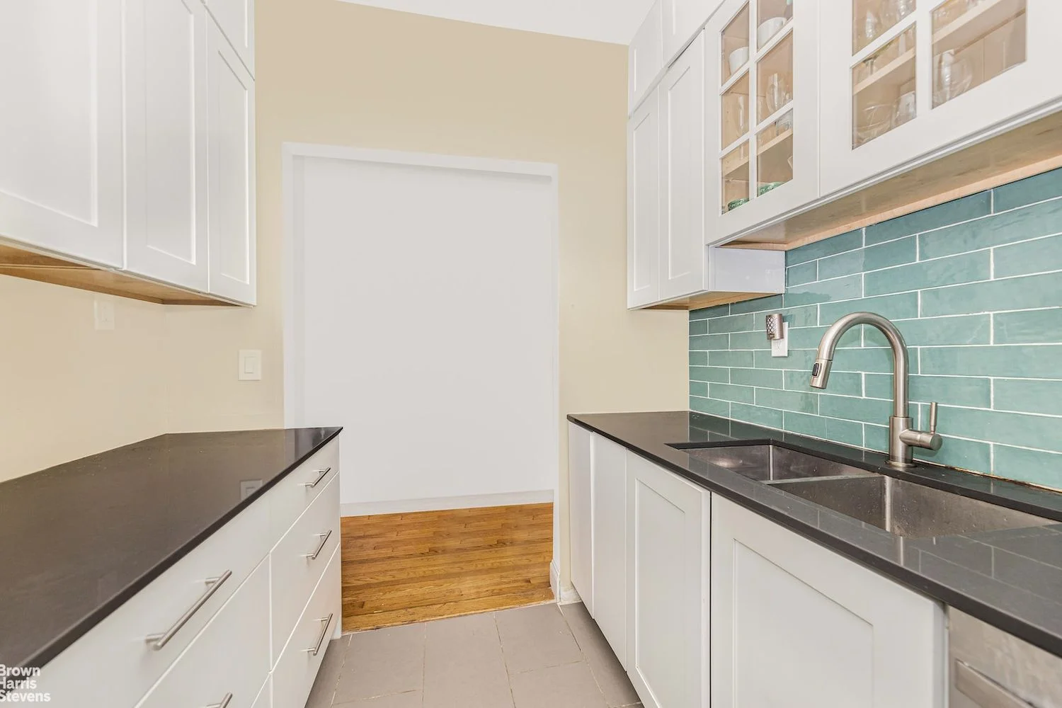Apartamento de 1 Dormitório à Venda na 187 Pinehurst Avenue – Manhattan – New York – NY - 1