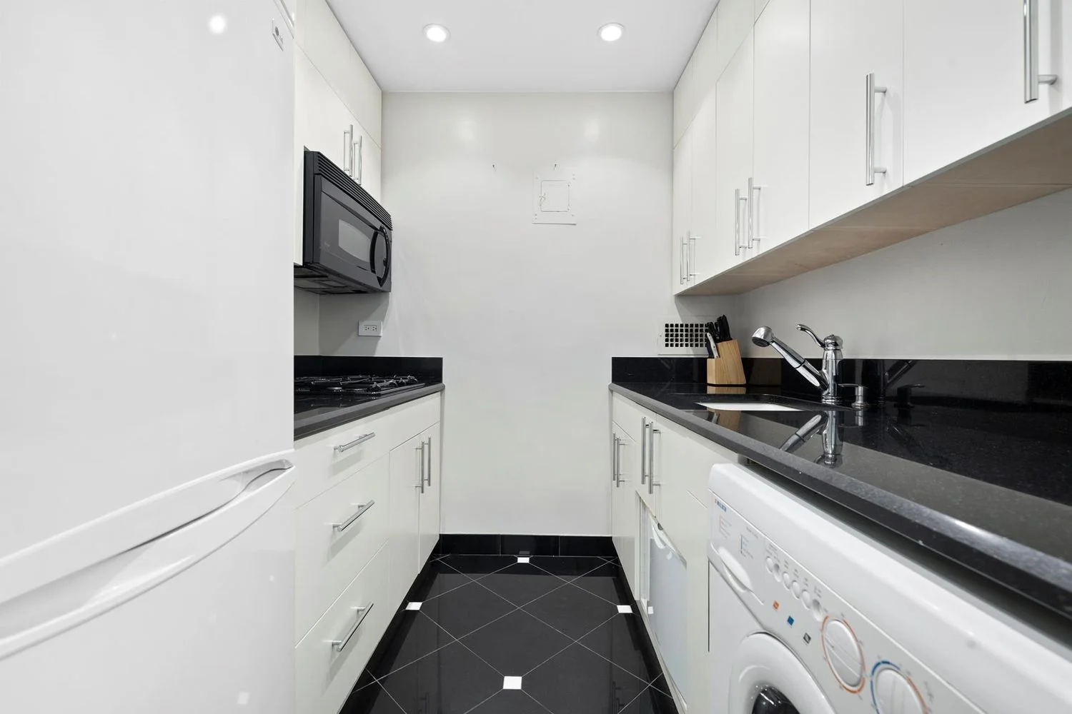 Apartamento de 1 Dormitório à Venda na 303 East 57th Street – Manhattan – New York – NY - 4