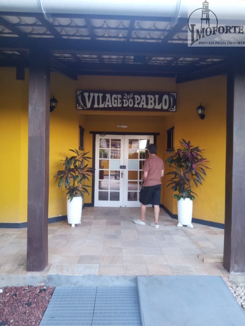 Apartamento de 1 Quarto à Venda em Praia do Forte – Mata de São João – BA - 1