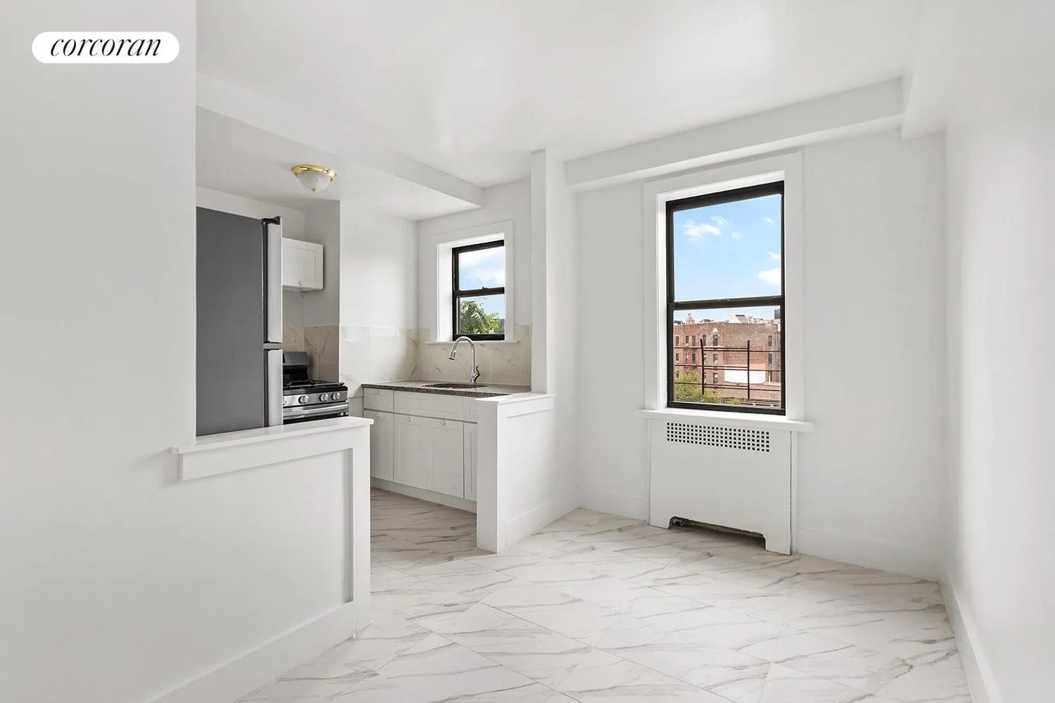 Apartamento de 2 Dormitórios à Venda na 420 West 206th Street – Manhattan – Nova Iorque – NY - 1