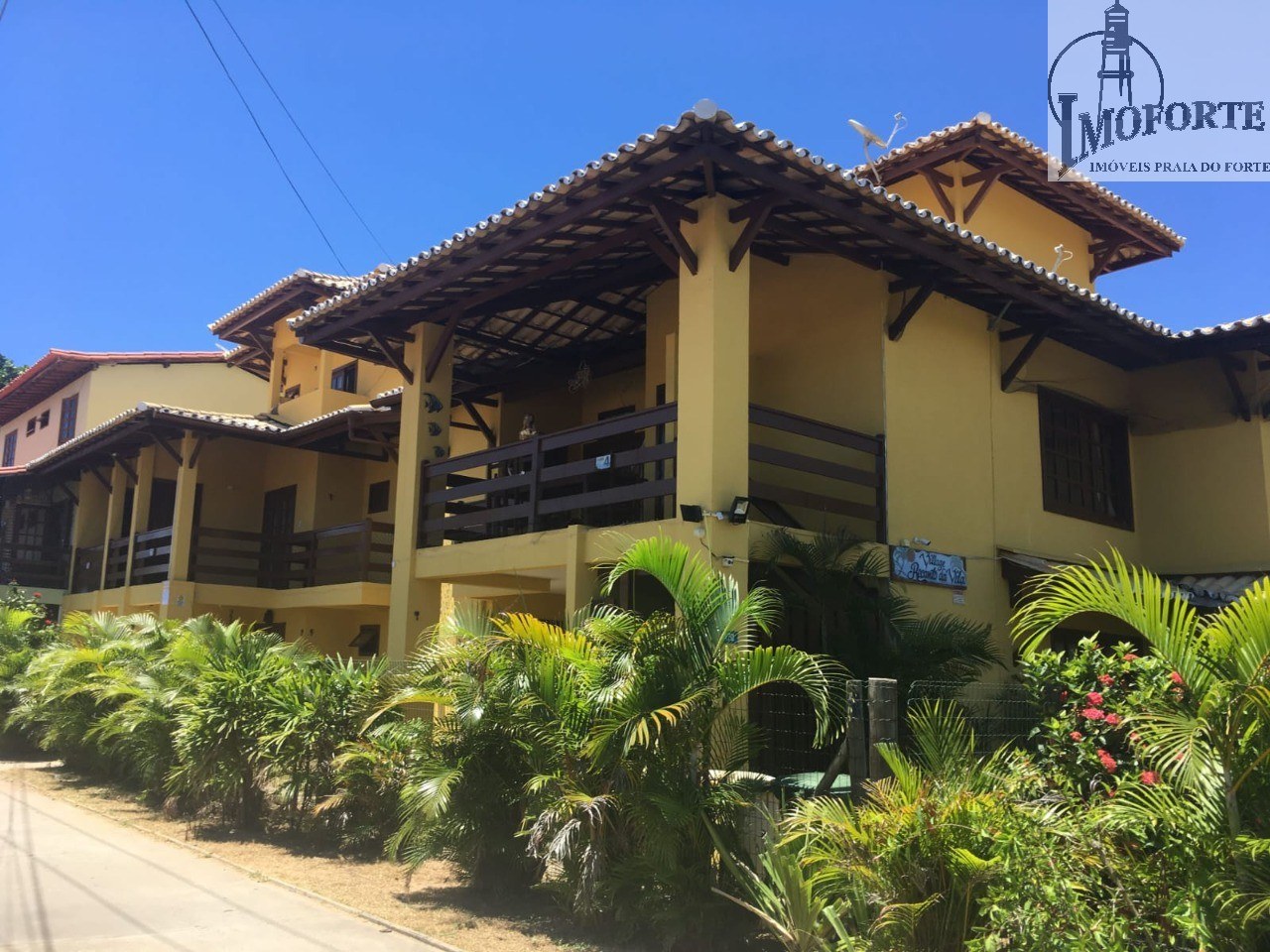 Apartamento de 2 Quartos à Venda em Praia do Forte – Mata de São João – BA - 1