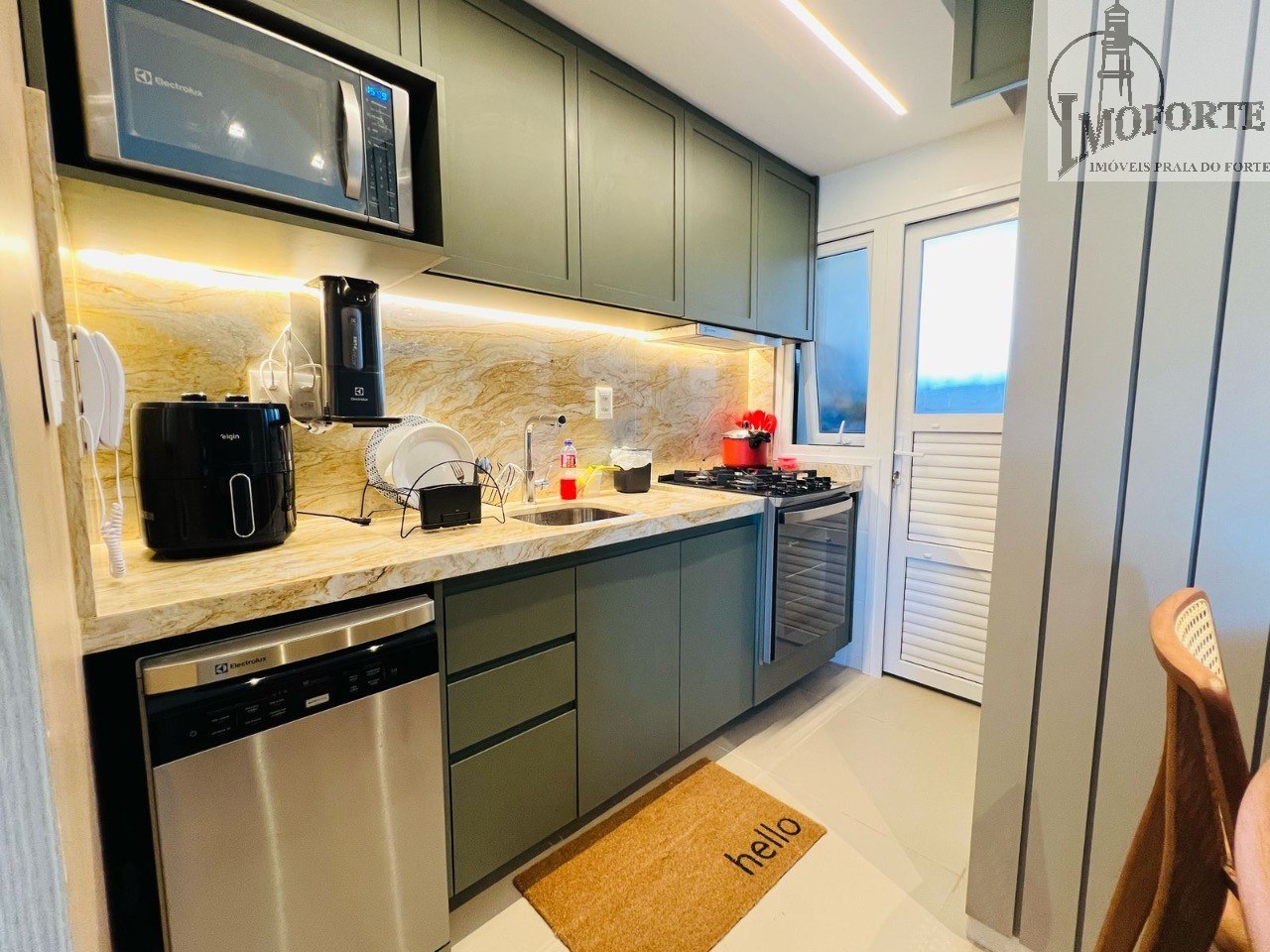 Apartamento de 2 Quartos à Venda em Praia do Forte – Mata de São João – BA - 8