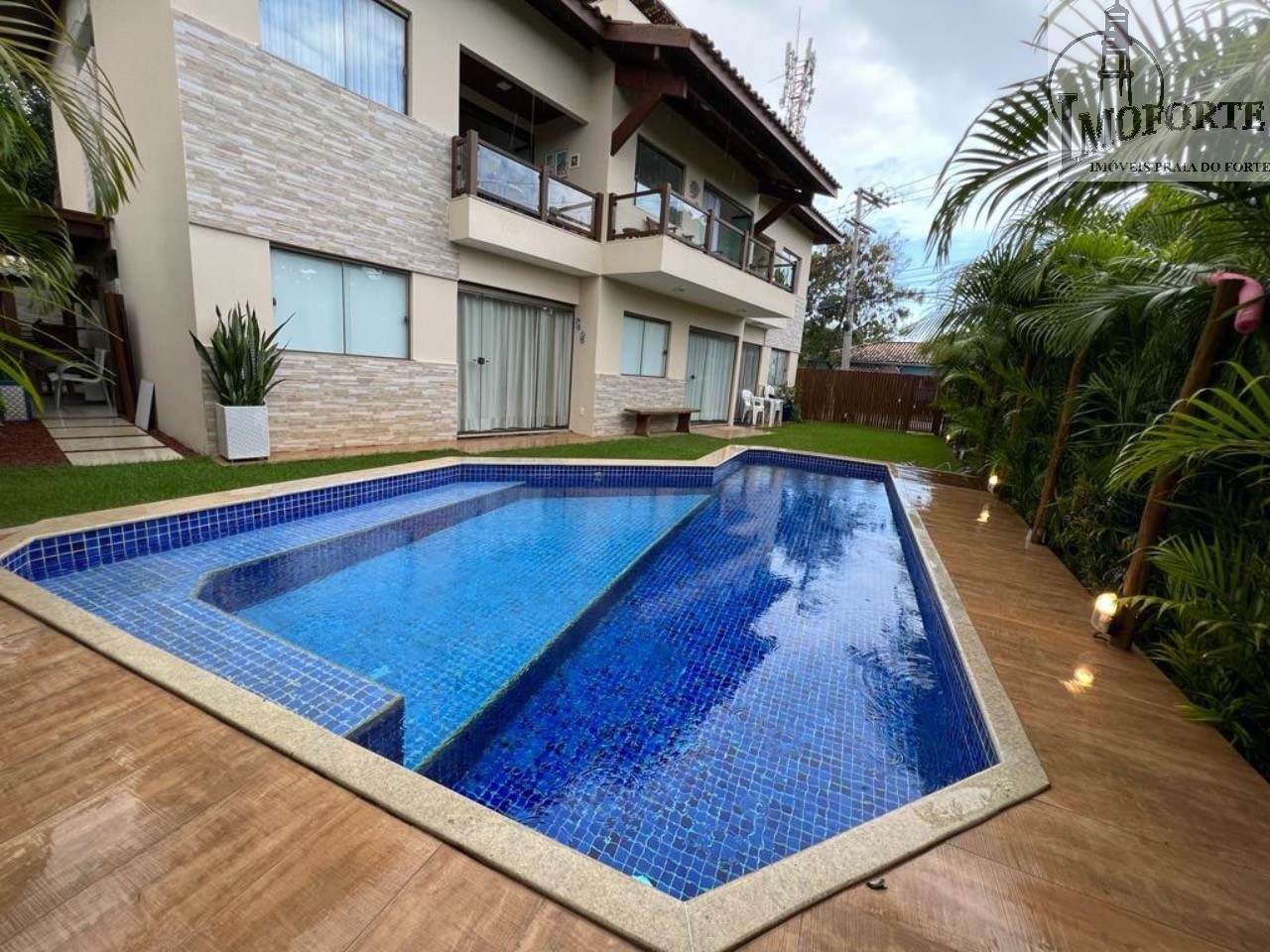 Apartamento de 2 Quartos à Venda em Praia do Forte – Mata de São João – BA - 1