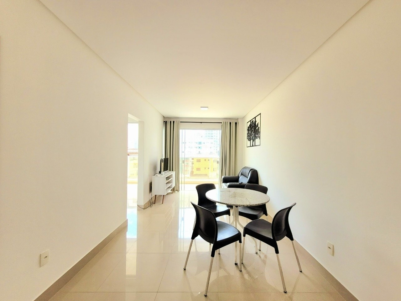 Apartamento de 2 Quartos à Venda na Praia do Morro - Guarapari - Espírito Santo - Brasil - 8