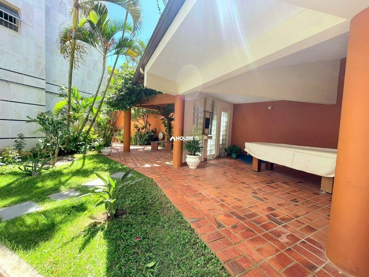 Apartamento de 2 Quartos à Venda na Praia do Morro - Guarapari - Espírito Santo - Brasil - 7