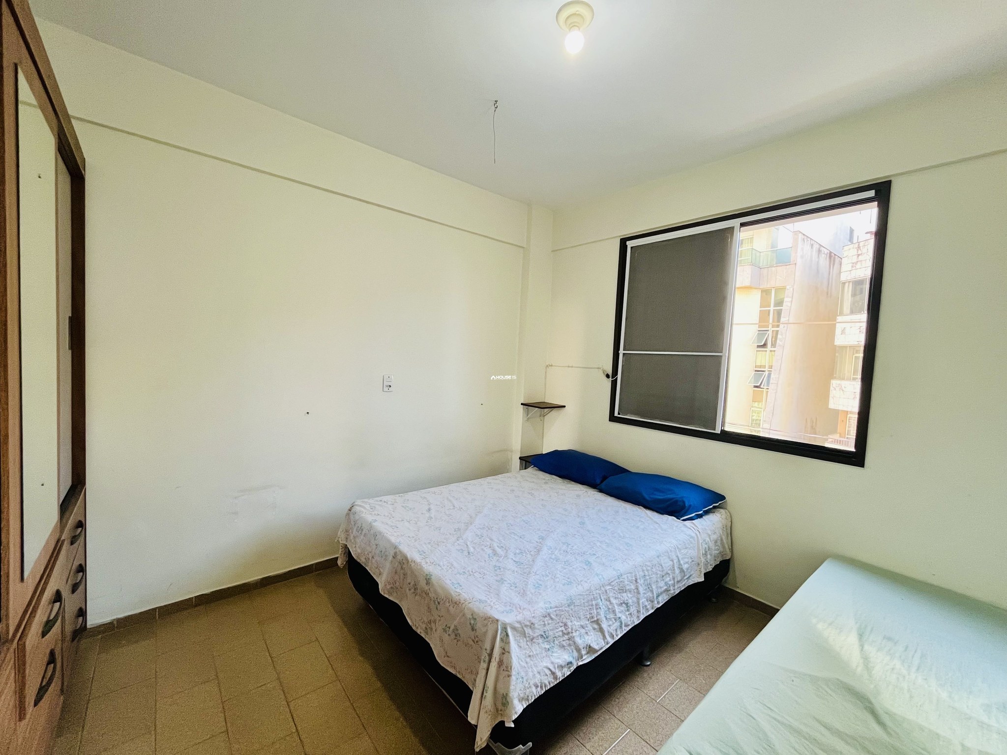Apartamento de 2 Quartos à Venda na Praia do Morro - Guarapari - Espírito Santo - Brasil - 3
