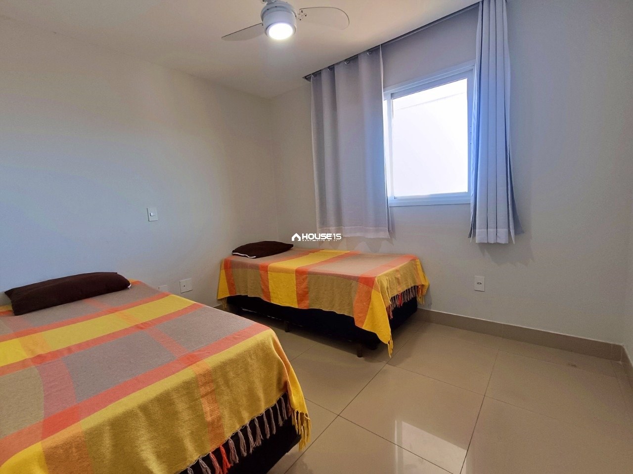 Apartamento de 2 Quartos à Venda na Praia do Morro - Guarapari - Espírito Santo - Brasil - 5