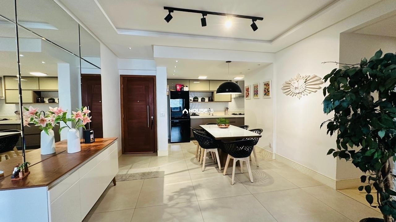 Apartamento de 2 Quartos à Venda na Praia do Morro - Guarapari - Espírito Santo - Brasil - 4