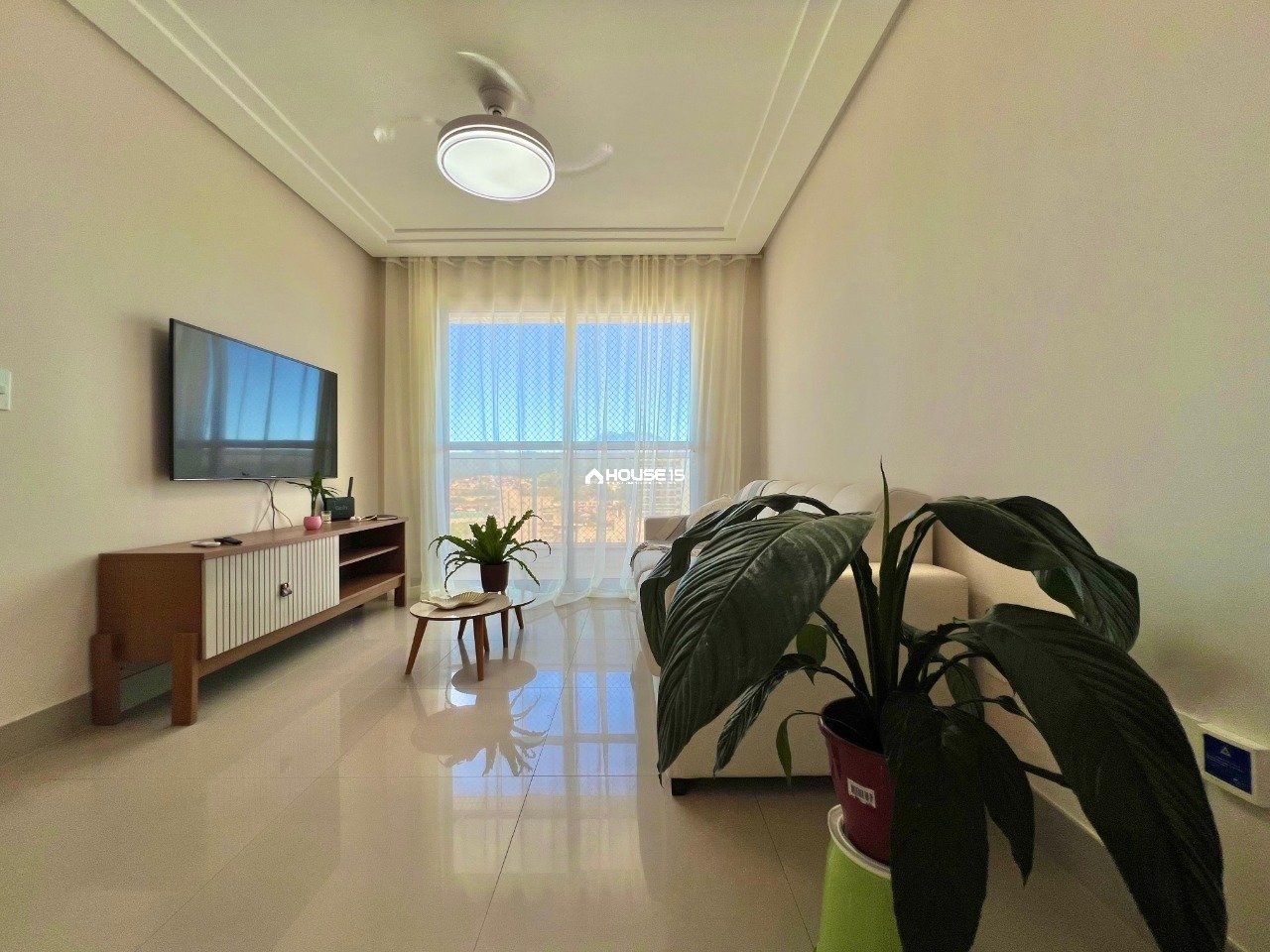 Apartamento de 2 Quartos à Venda na Praia do Morro - Guarapari - Espírito Santo - Brasil - 2