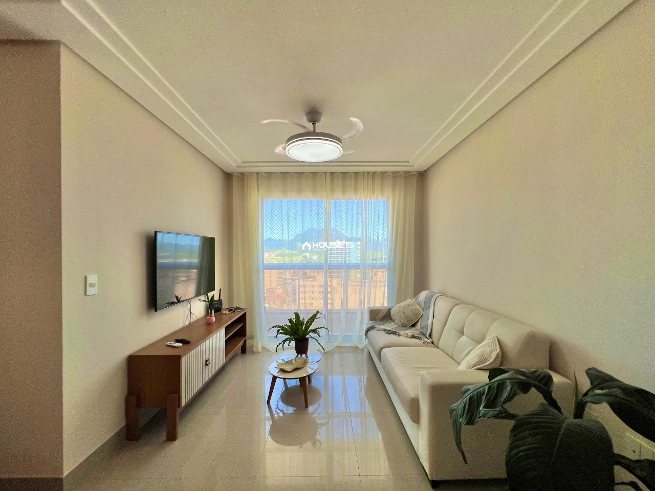 Apartamento de 2 Quartos à Venda na Praia do Morro - Guarapari - Espírito Santo - Brasil - 4