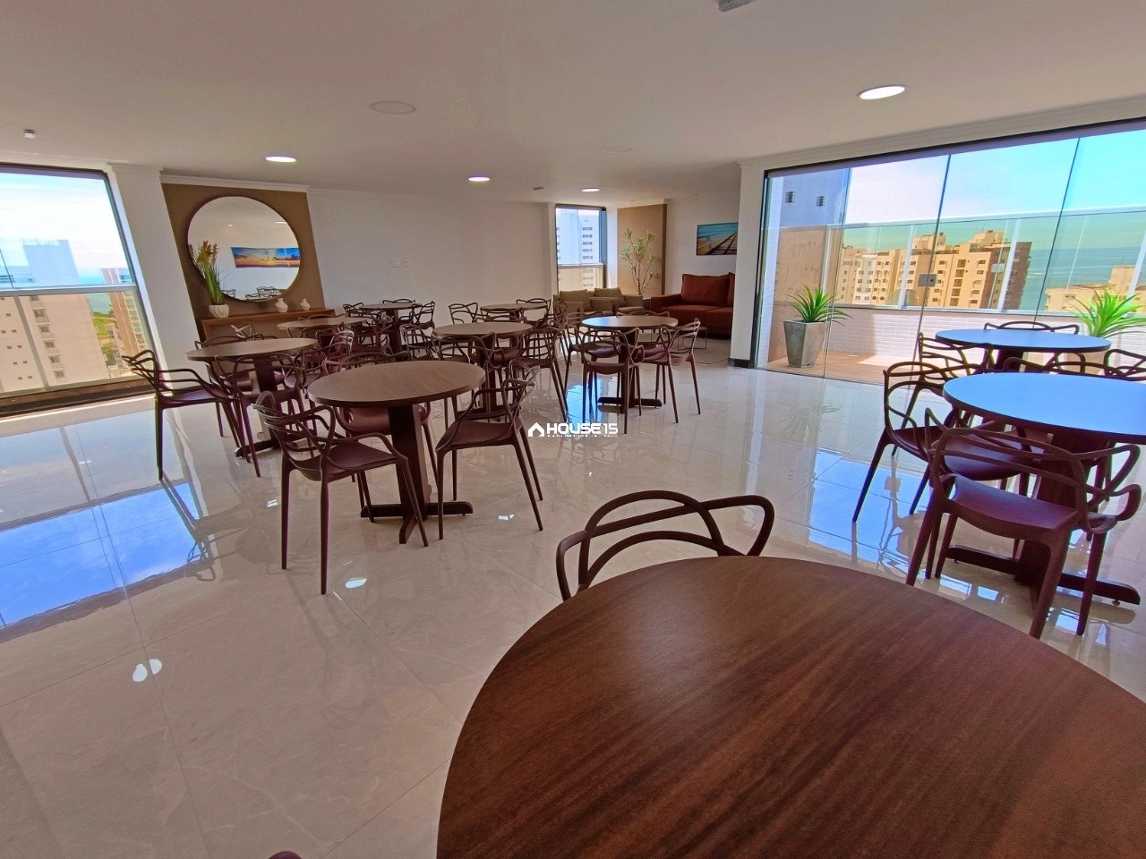 Apartamento de 2 Quartos à Venda na Praia do Morro - Guarapari - Espírito Santo - Brasil - 7