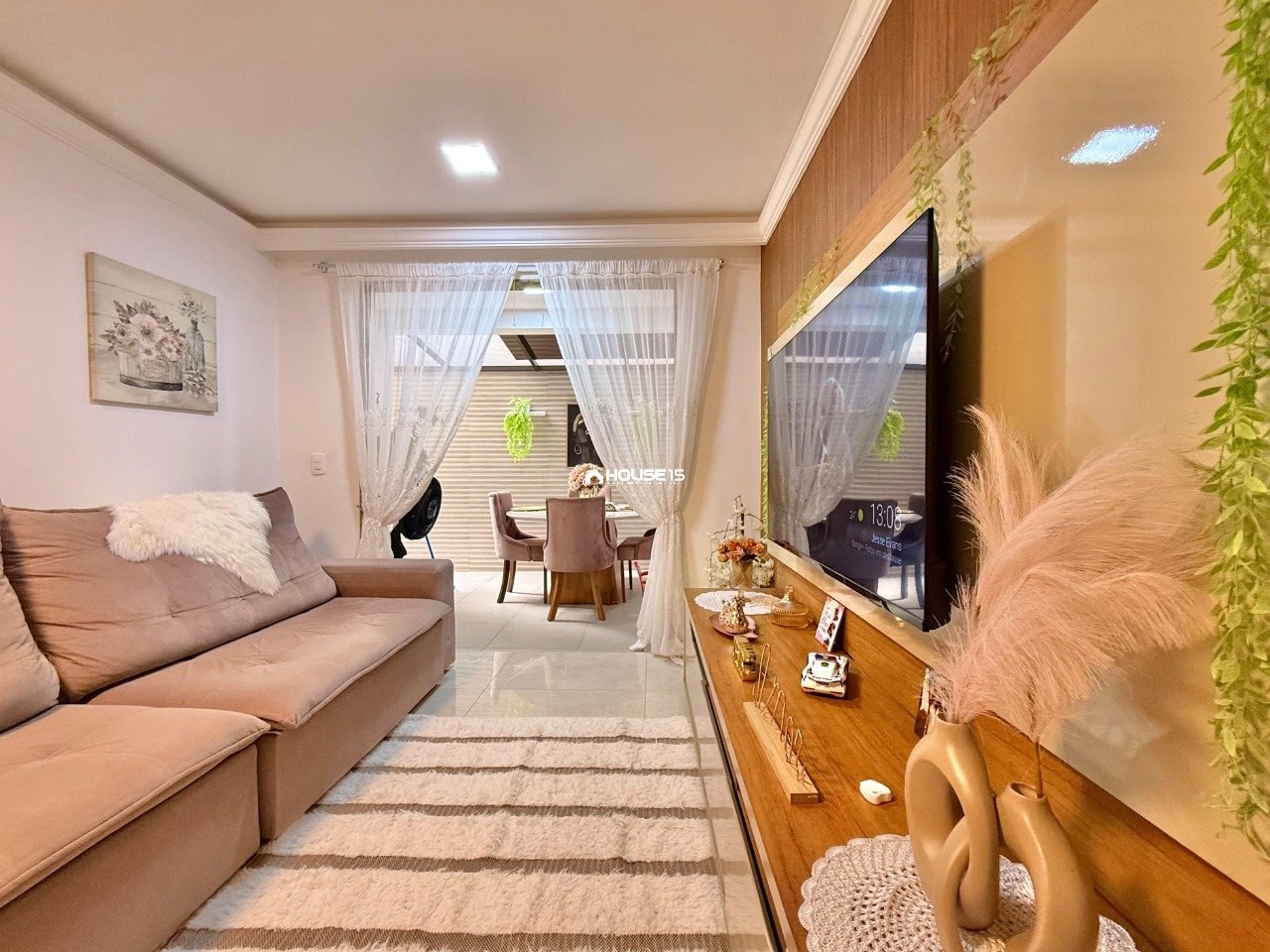 Apartamento de 2 Quartos à Venda na Praia do Morro - Guarapari - Espírito Santo - Brasil - 7