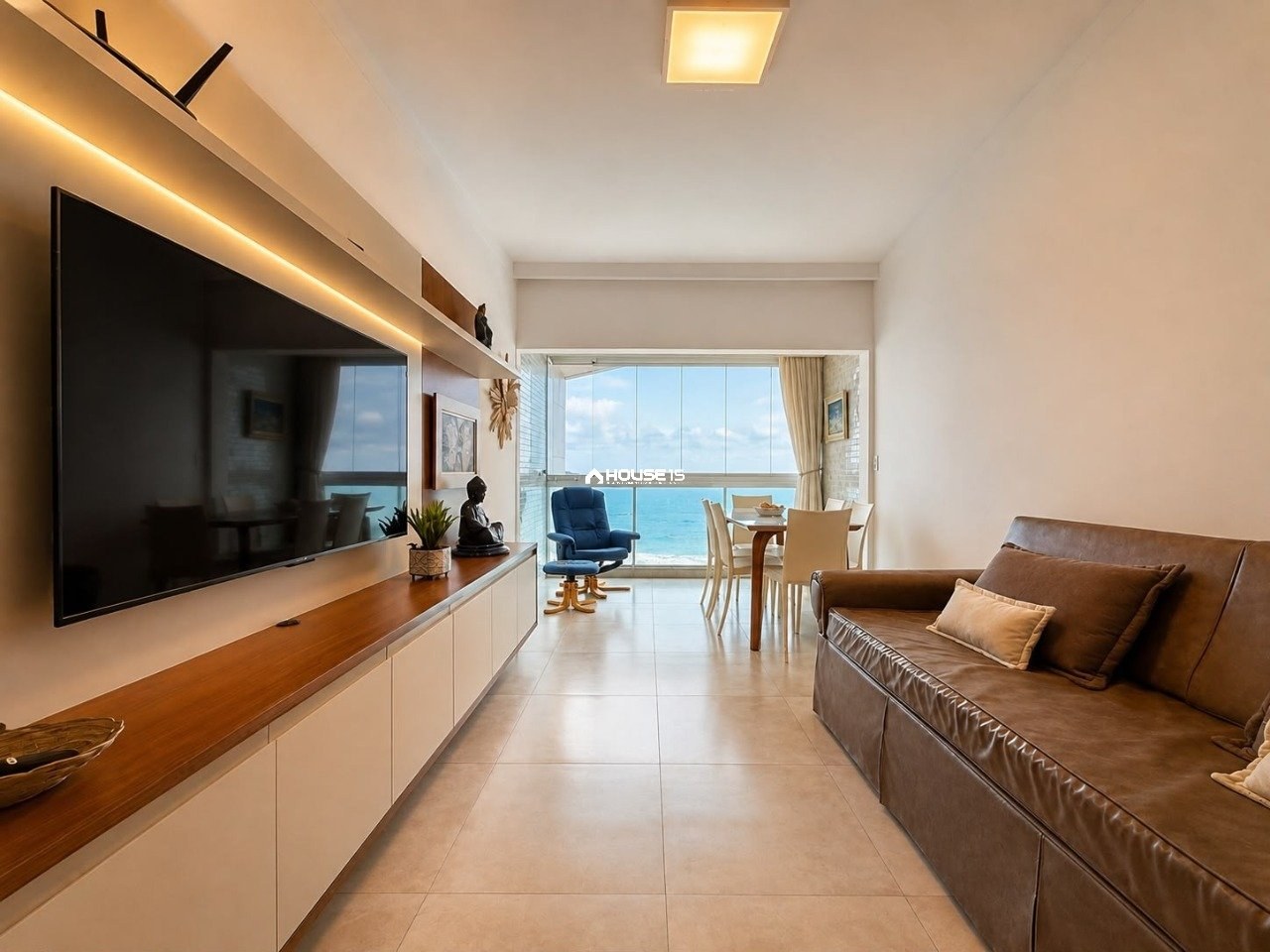 Apartamento de 2 Quartos à Venda na Praia do Morro - Guarapari - Espírito Santo - Brasil - 4